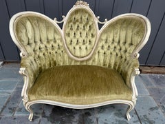 Stunning Victorian Style Carved Wood Settee Loveseat Tufted Back