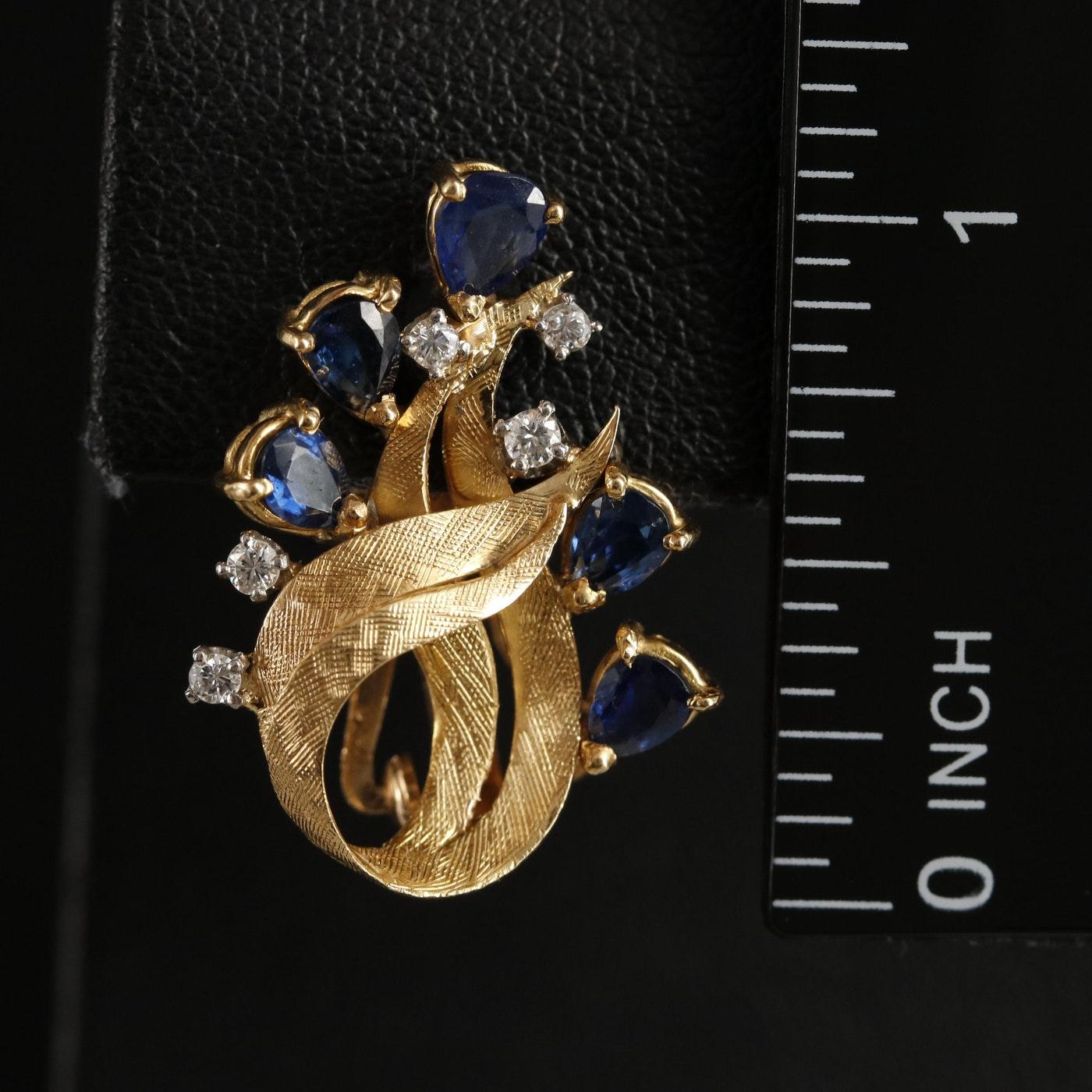 Stunning Vintage 14K Gold Sapphire and Diamond Clip On Earrings (G-H / VS1-VS2) In Good Condition For Sale In Leesburg, VA