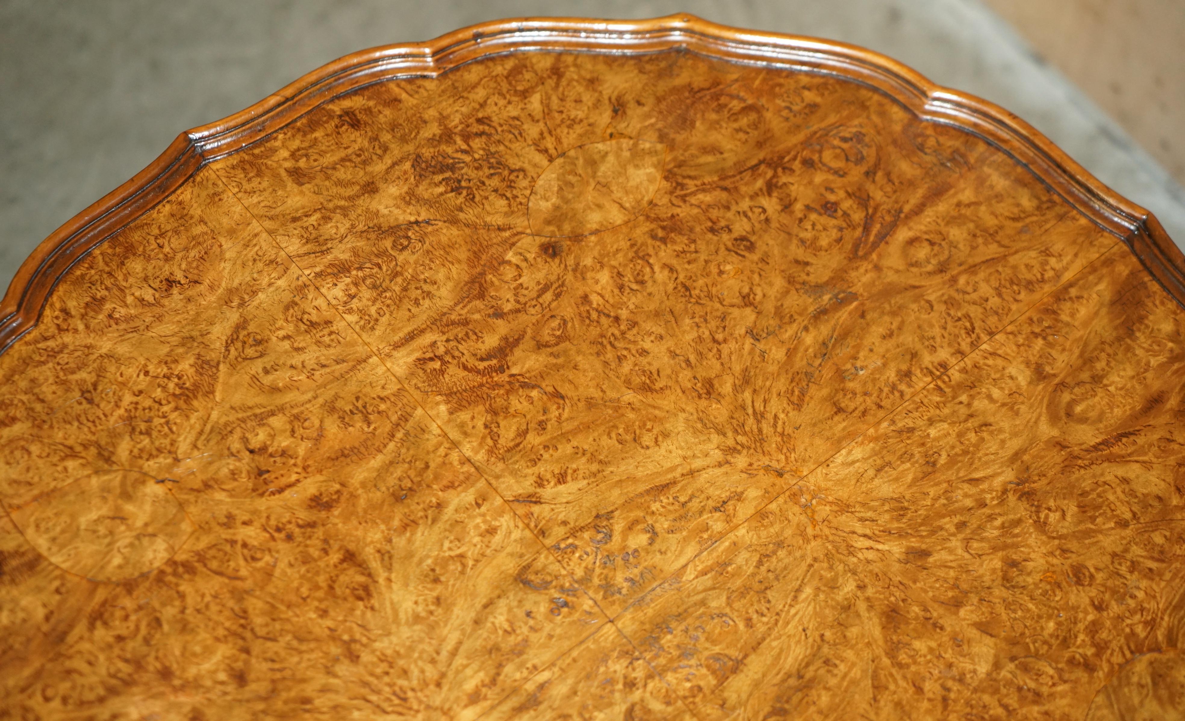 STUNNING VINTAGE 1940er BURR WALNUT REVOLVING BOOKCASE COFFEE SIDE BOOK TABLE (Mitte des 20. Jahrhunderts) im Angebot