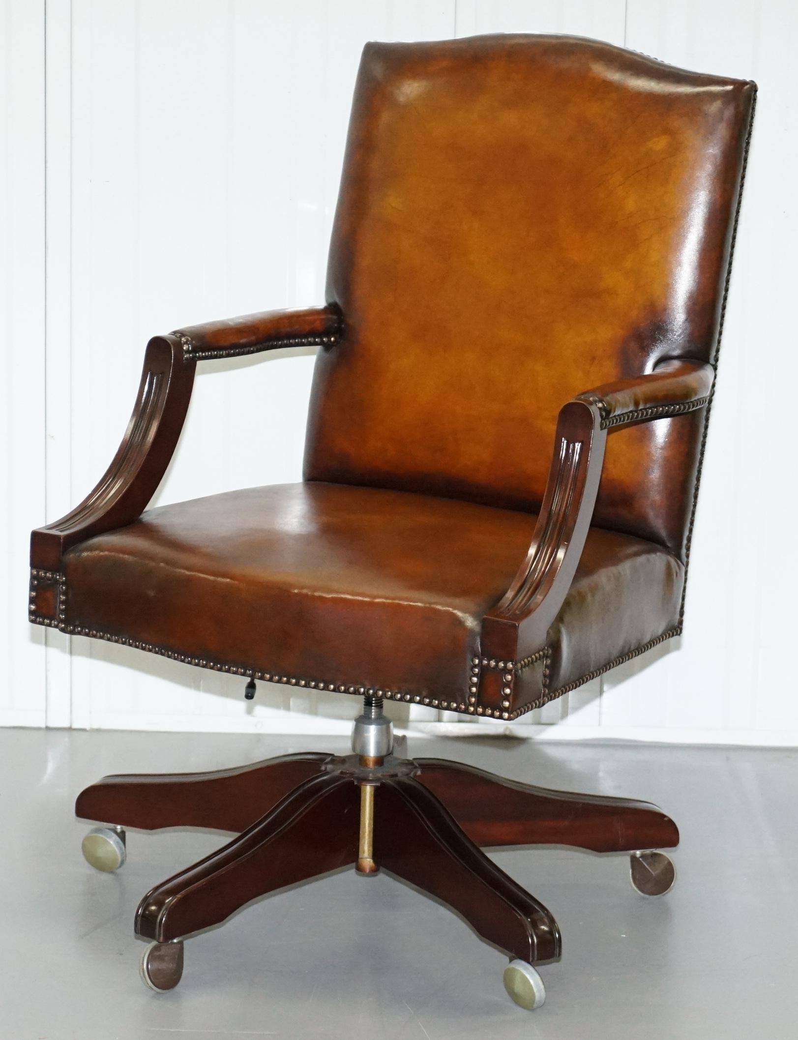 Mid-Century Modern Stunning Vintage 1960s Fully Restored Aged Brown Leather Directors Office Chair