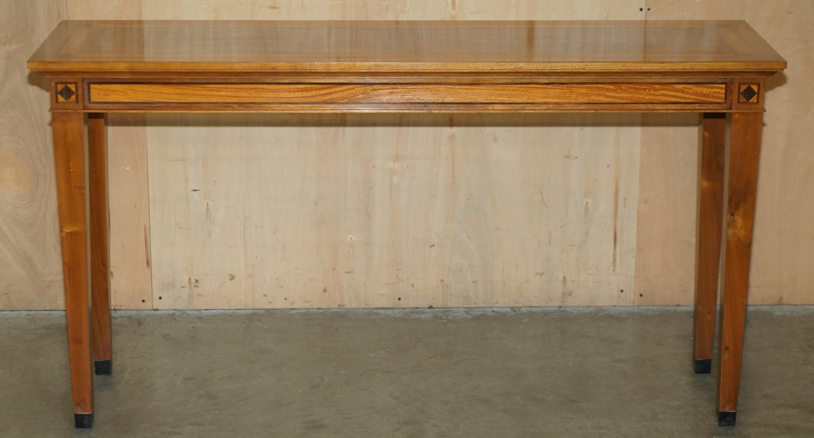STUNNiNG VINTAGE 1994 DAVID LINLEY BURR WALNUT AMBOYNA WOOD CONSOLE TABLE en vente 8