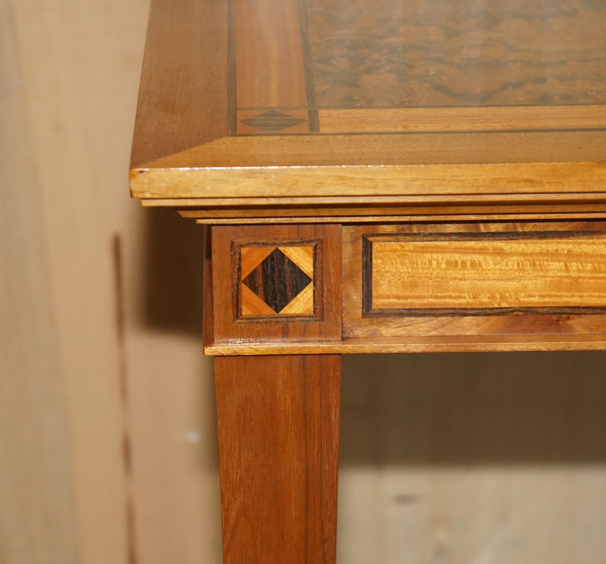 Fait main STUNNiNG VINTAGE 1994 DAVID LINLEY BURR WALNUT AMBOYNA WOOD CONSOLE TABLE en vente