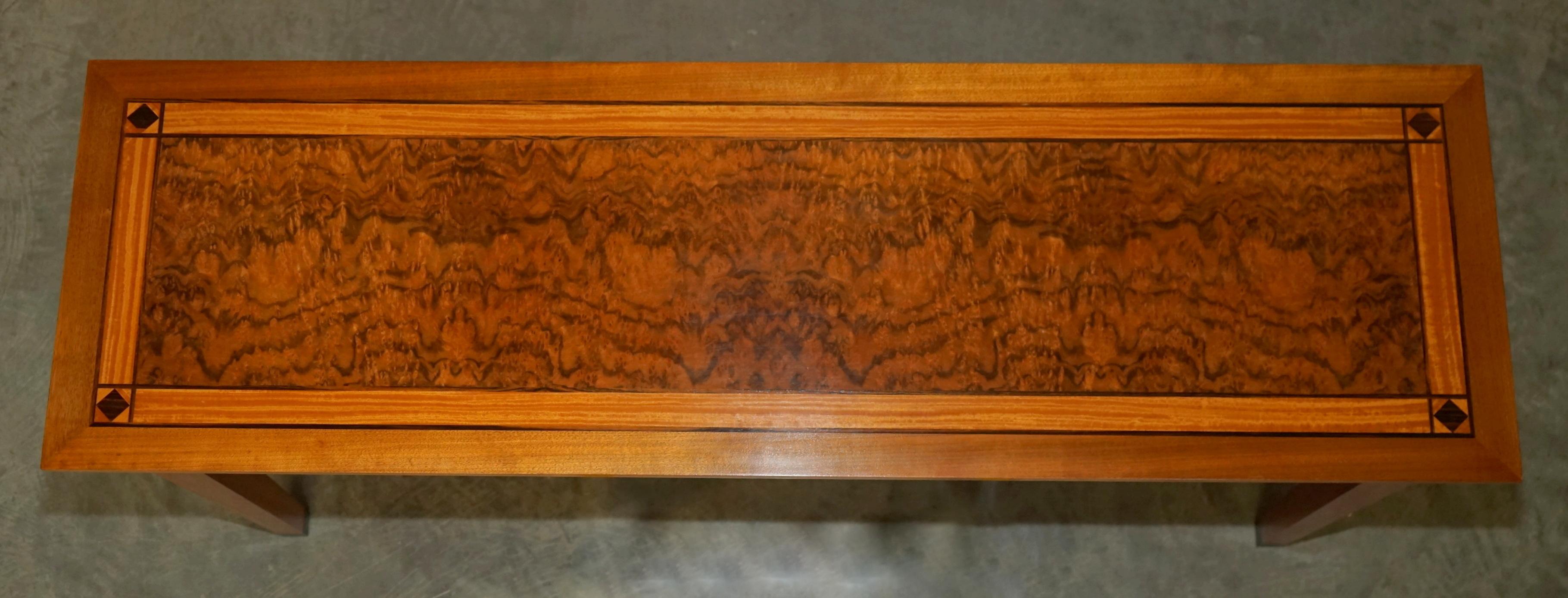 Fin du 20e siècle STUNNiNG VINTAGE 1994 DAVID LINLEY BURR WALNUT AMBOYNA WOOD CONSOLE TABLE en vente