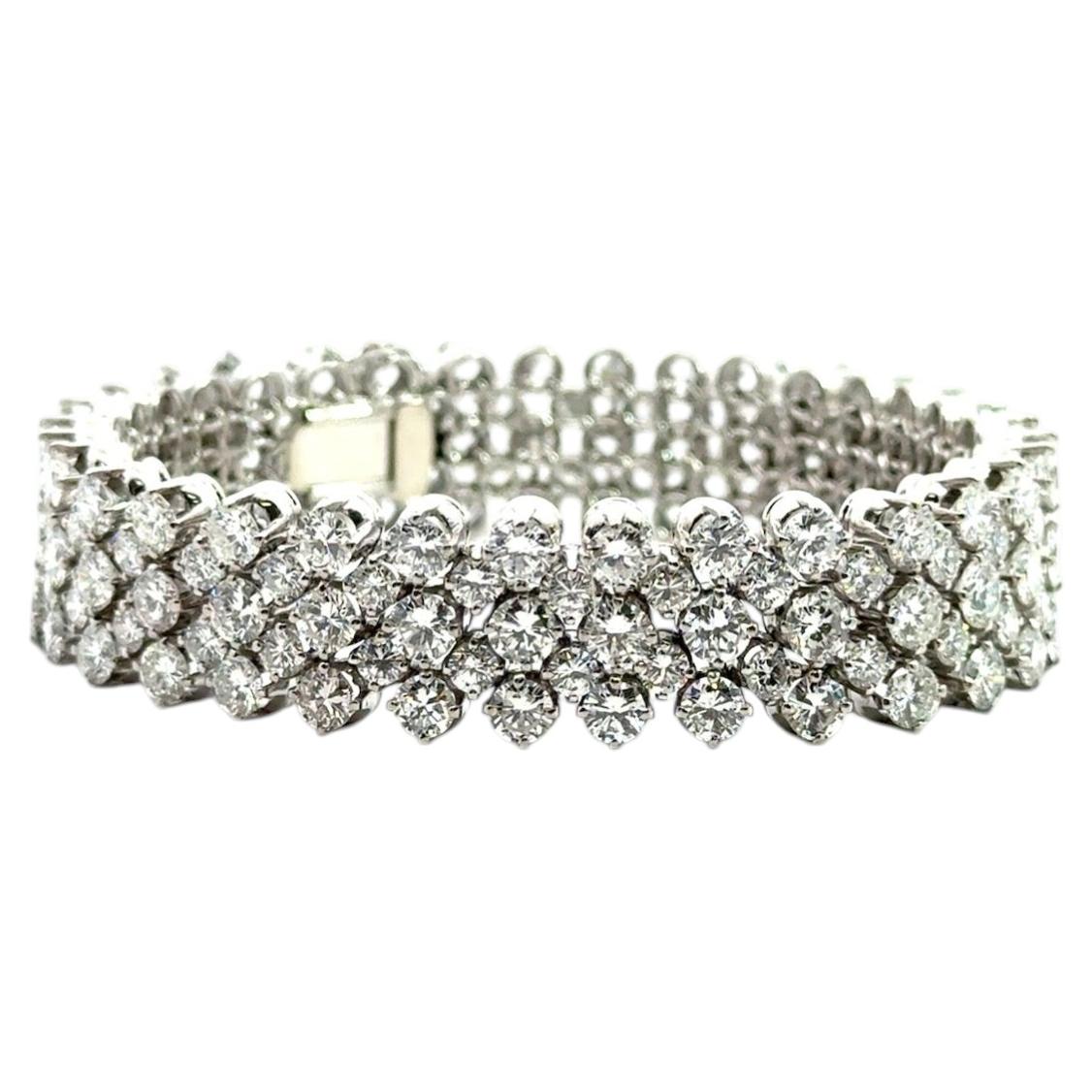 Stunning Vintage 28.00CT Diamond Platinum Bracelet