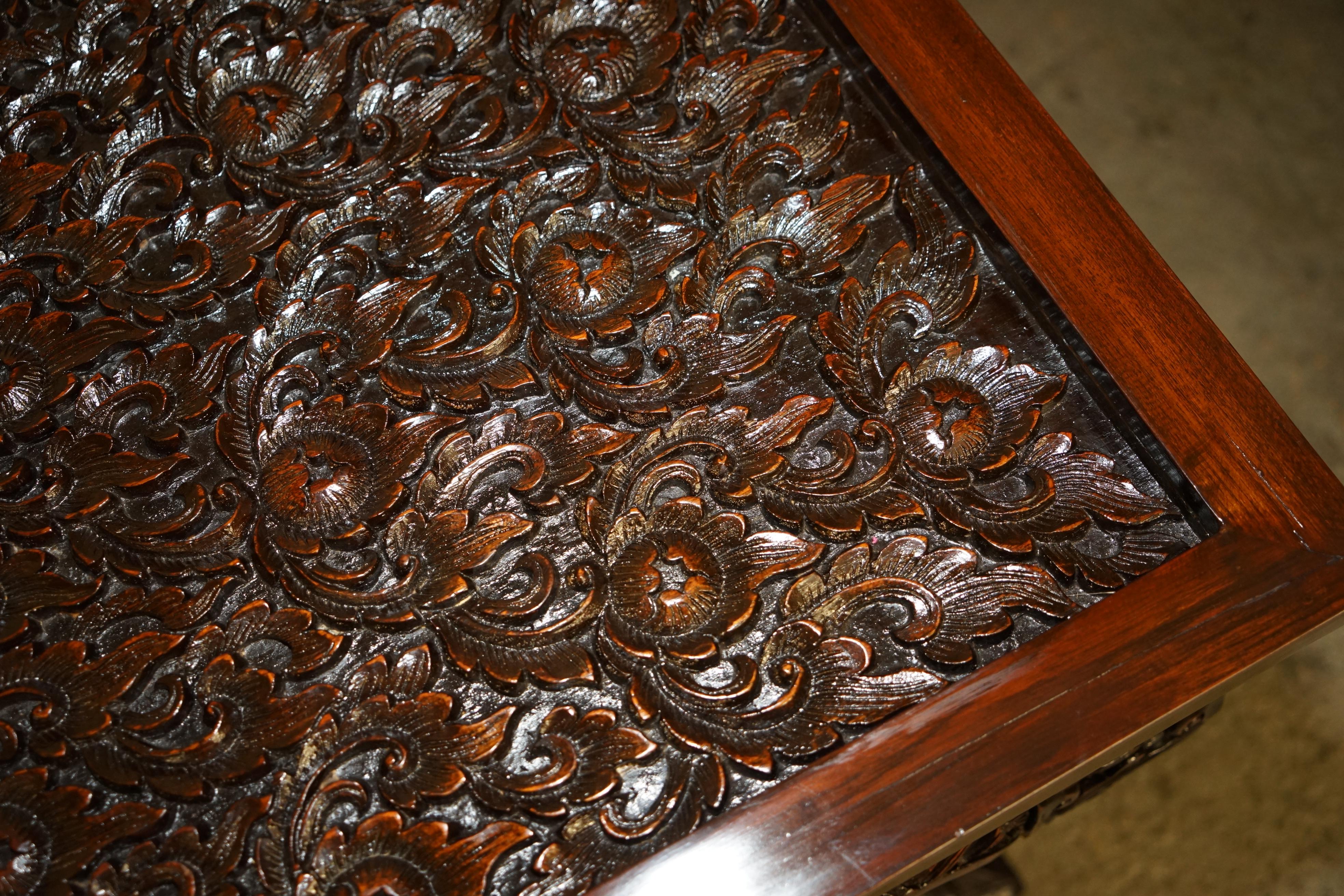 STUNNING VINTAGE ANGLO INDIAN HAND CARVED HARDWOOD EiGHT PERSON DINING TABLE 8 7