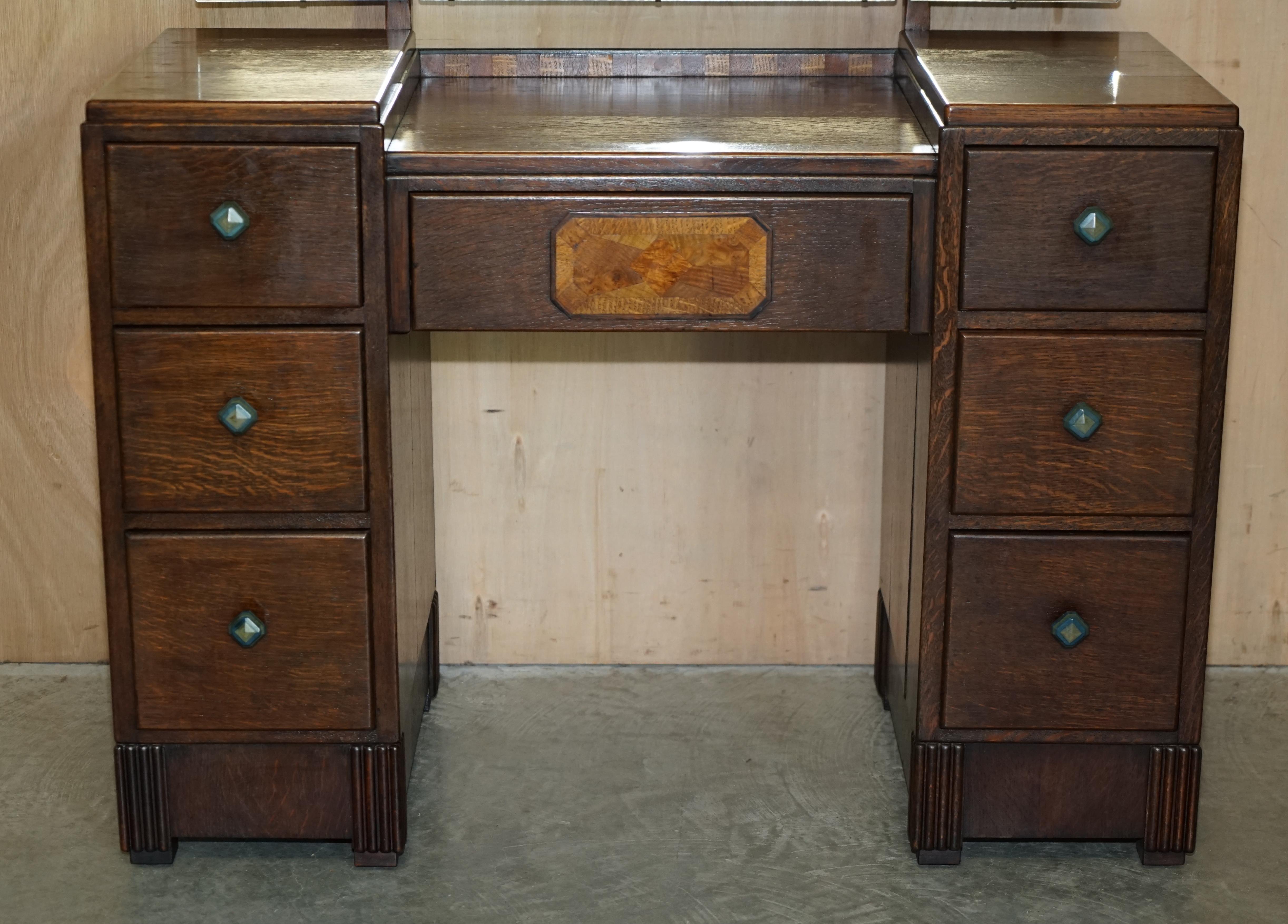 STUNNING ViNTAGE ART DECO CIRCA 1930er Jahre OAK & BURR WALNUT DRESSING TABLE + MIRROR (Englisch) im Angebot