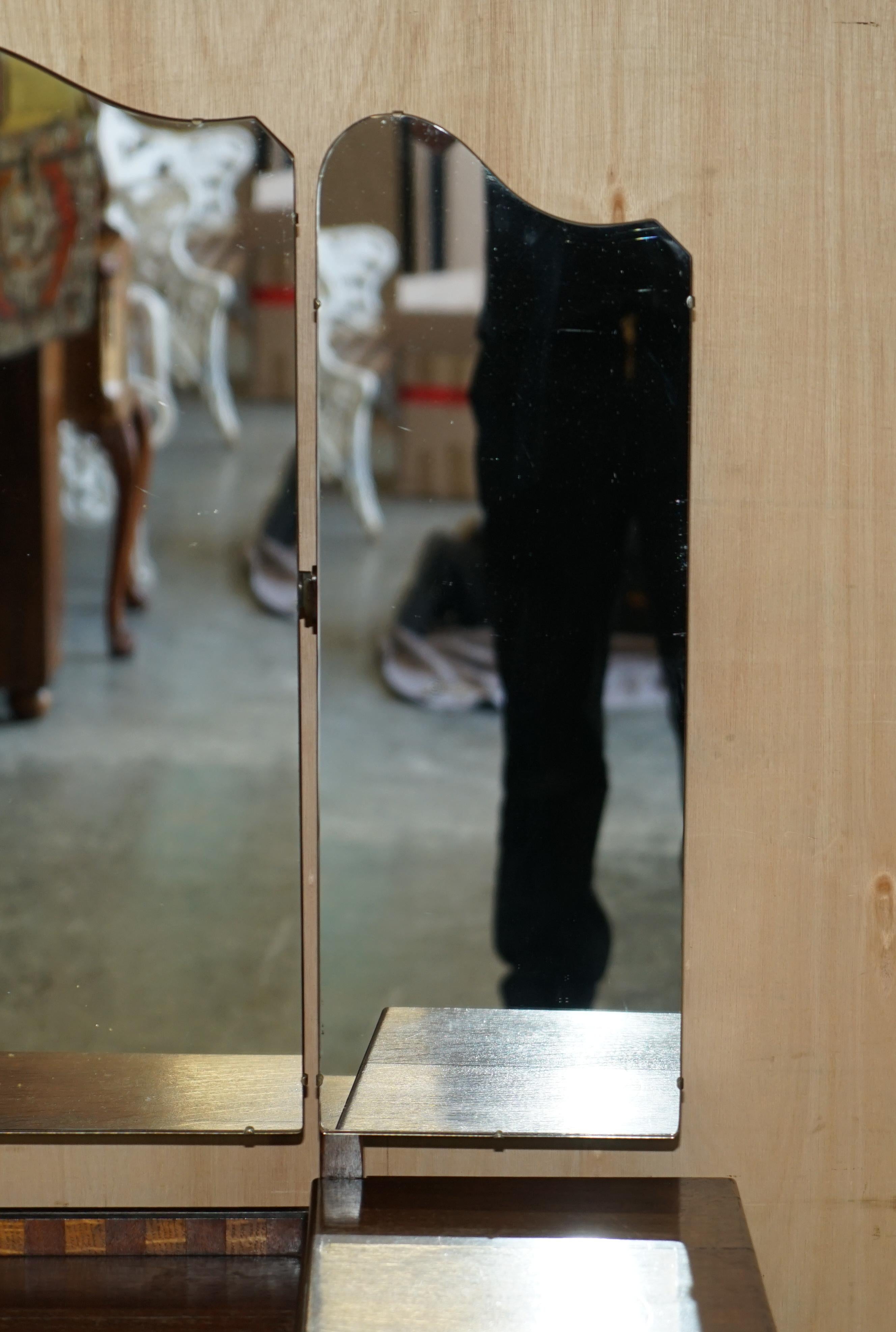 English Stunning Vintage Art Deco circa 1930s Oak & Burr Walnut Dressing Table + Mirror For Sale