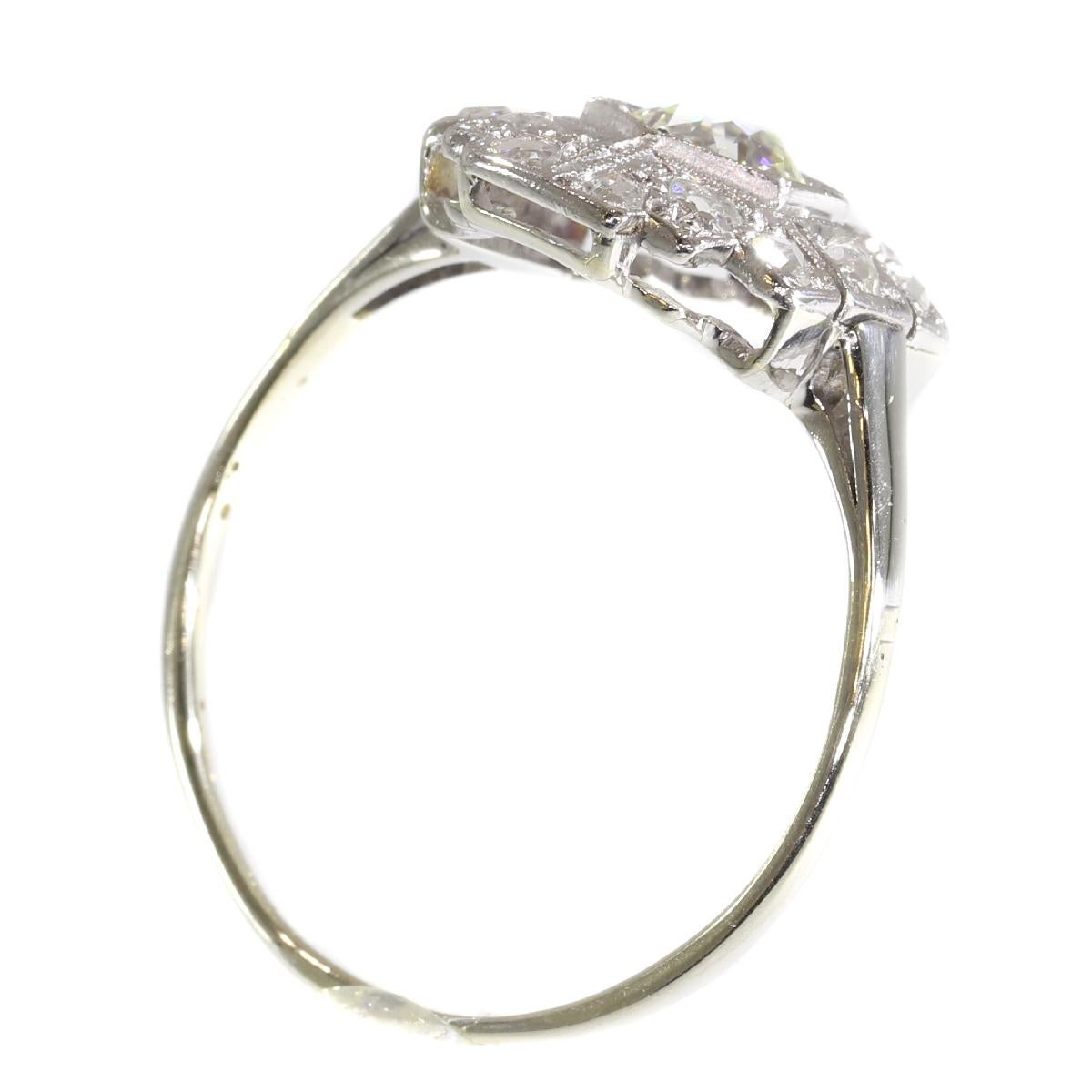 Women's Stunning Vintage Art Deco Diamond Engagement Ring, 1920s For Sale