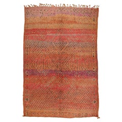 Superbe tapis berbère marocain vintage de la guilde Beni Mguild aux couleurs arc-en-ciel