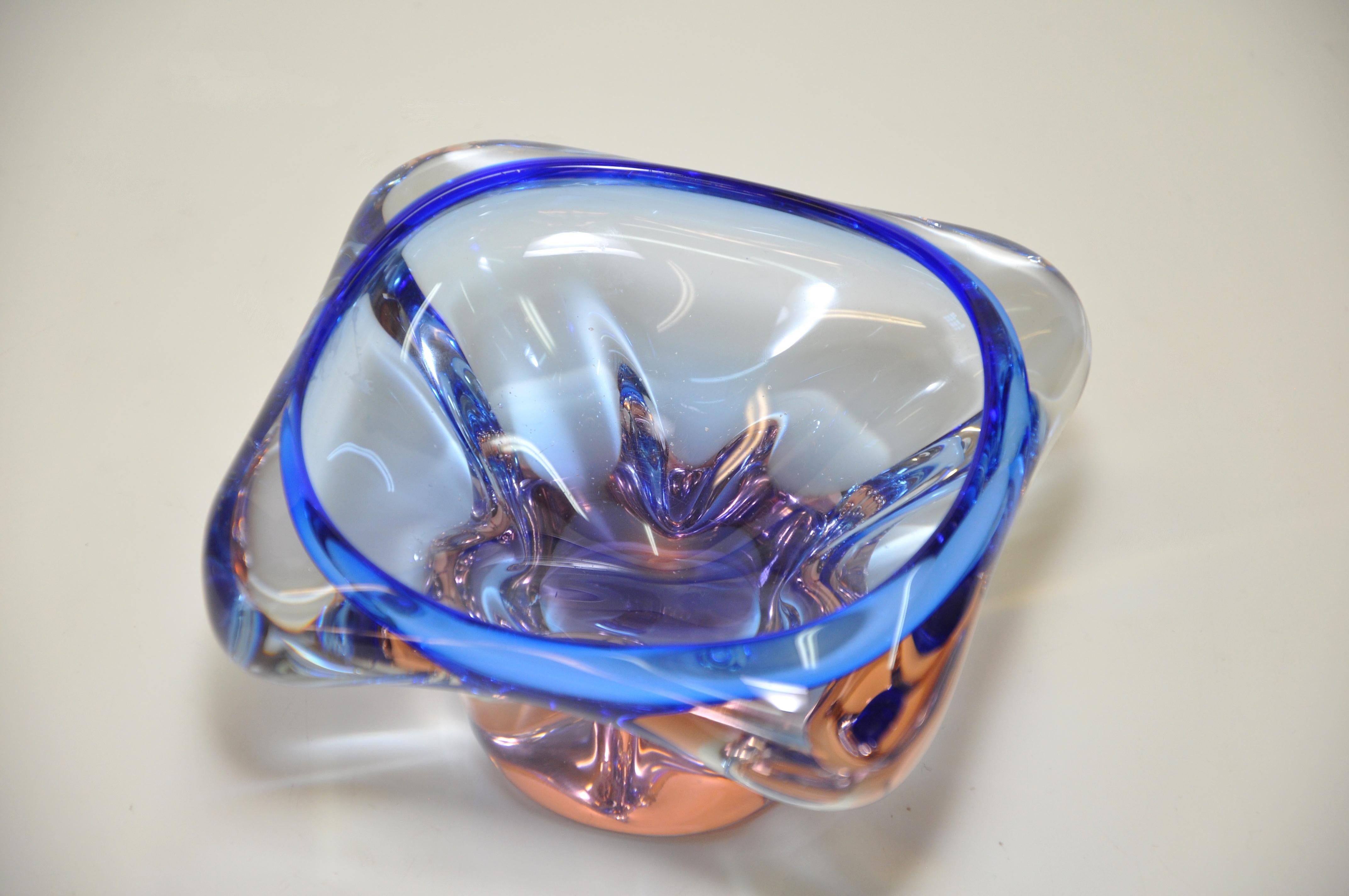 Stunning Vintage Blue Peach Art Glass Bowl Italian Murano For Sale 3