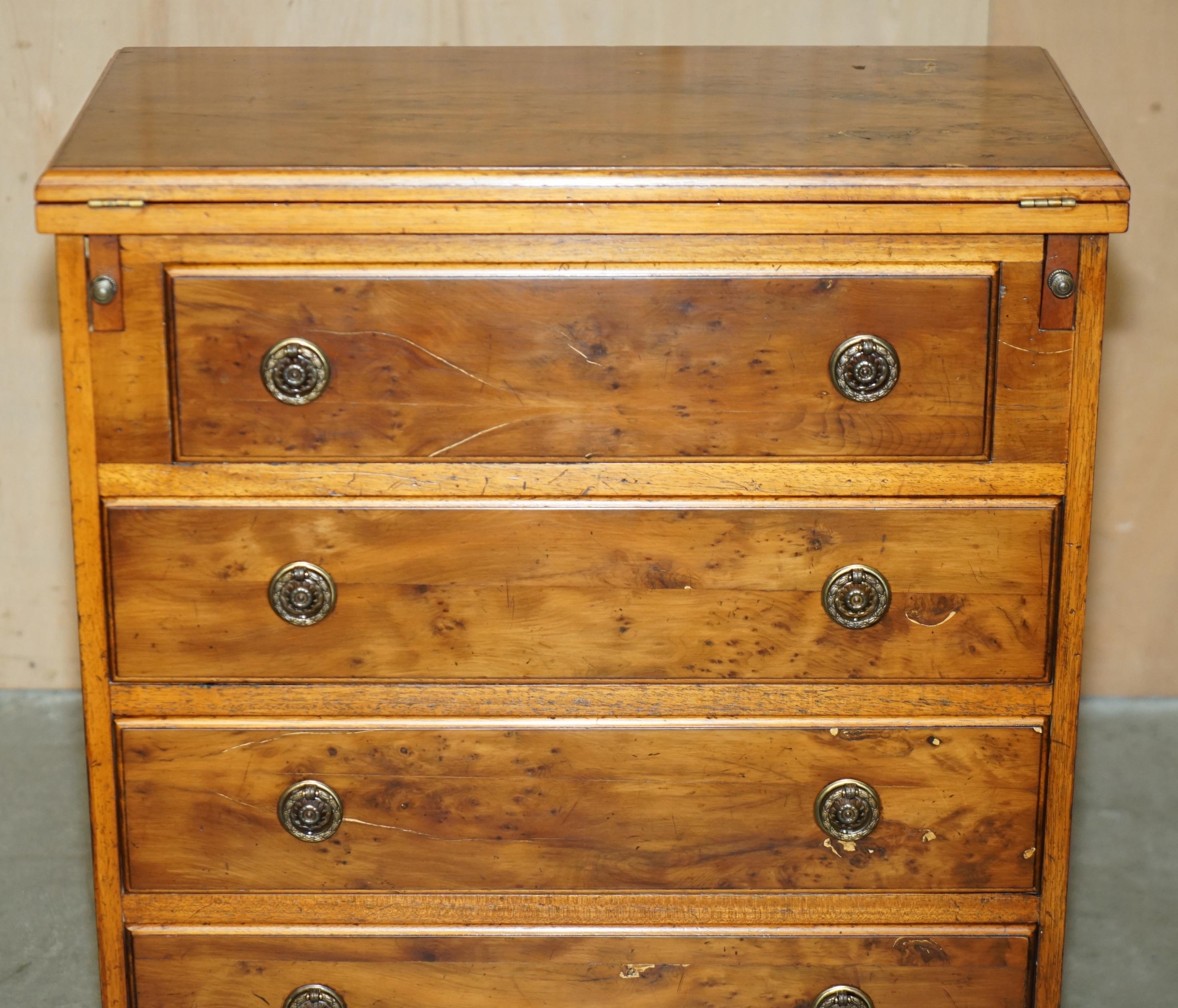 Anglais Stunning ViNTAGE BURR WALNUT BUTLERS TABLE CHEST OF DRAWERS EXtensible en vente