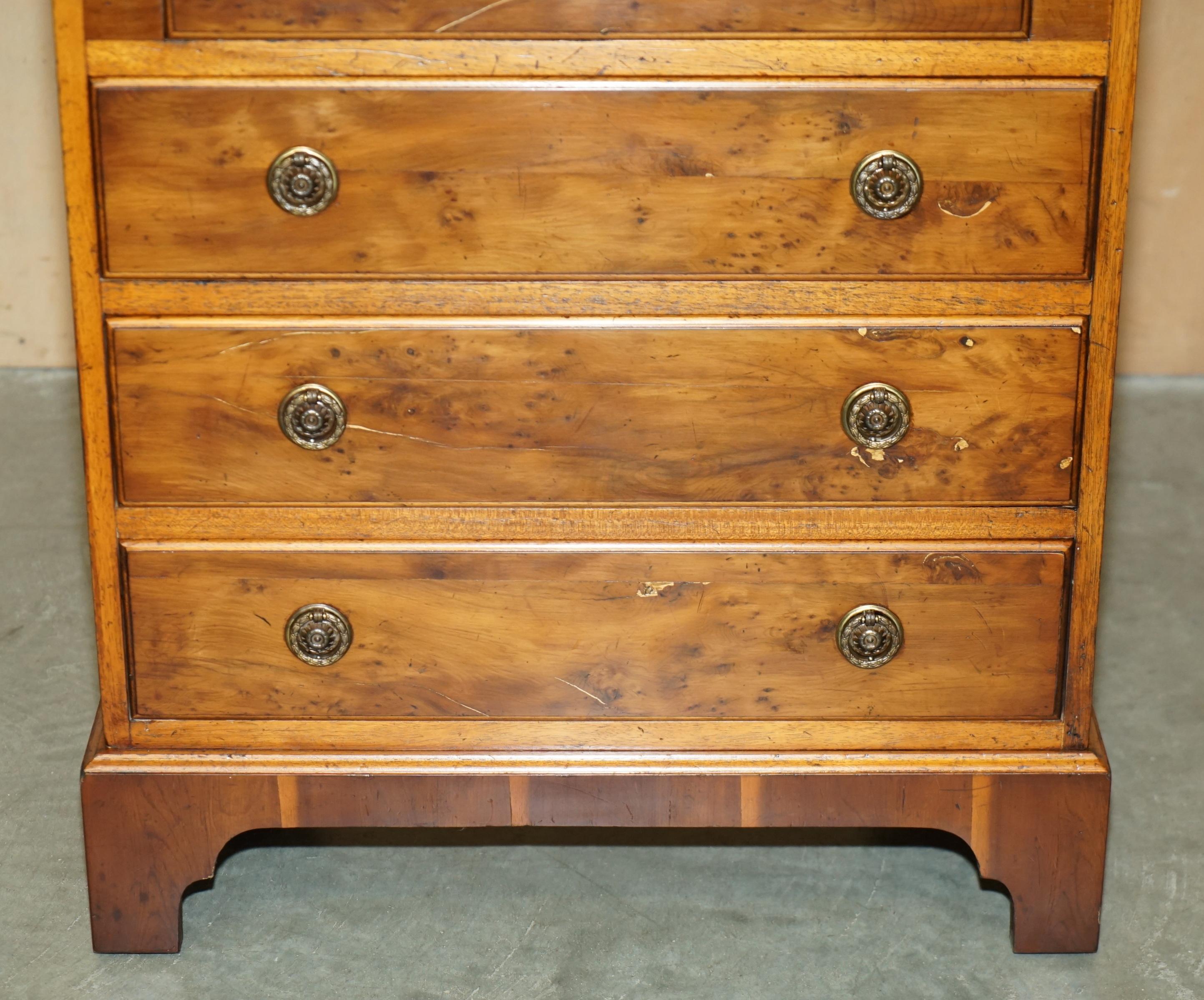 Fait main Stunning ViNTAGE BURR WALNUT BUTLERS TABLE CHEST OF DRAWERS EXtensible en vente