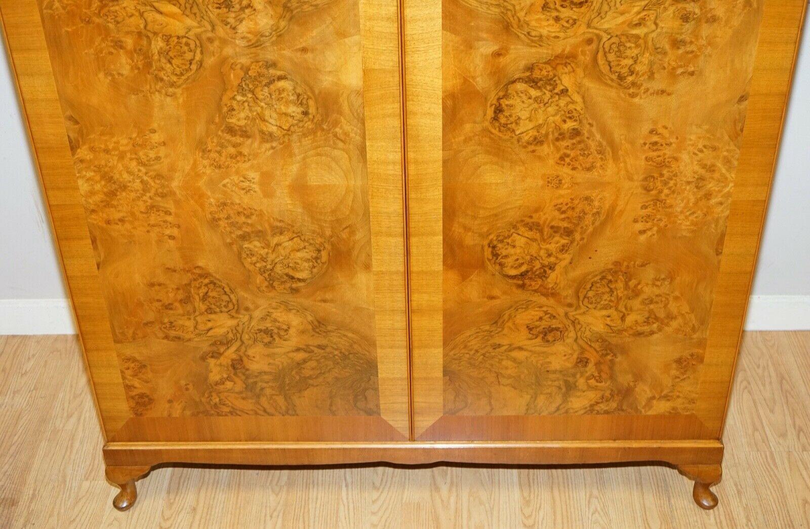 wardrobe with legs