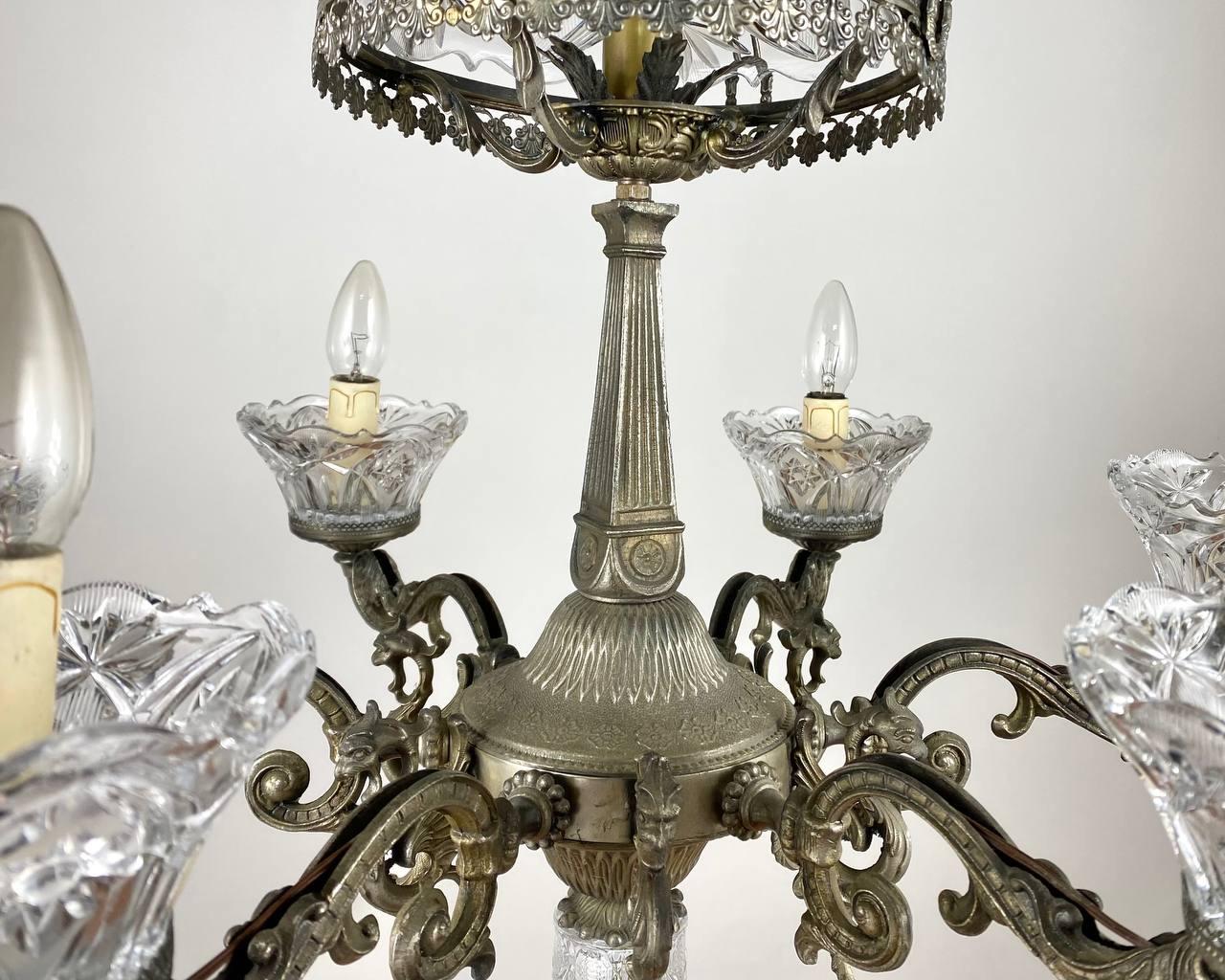 Stunning Vintage Chandelier, France, circa 1950s In Excellent Condition For Sale In Bastogne, BE