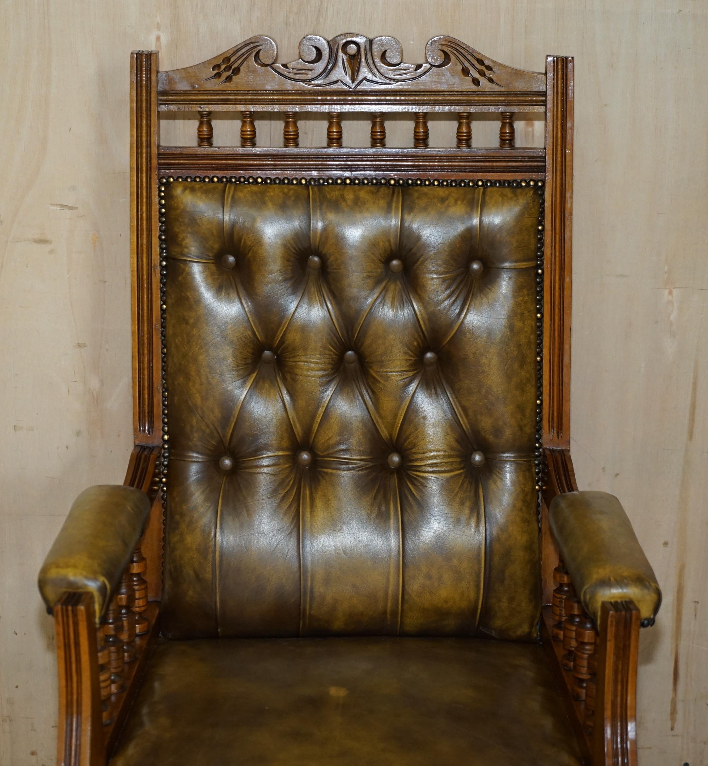 Regency STUNNING VINTAGE CHESTERFIELD TUFTED PETROL BROWN LEATHER LIBRARY ARMCHAiR For Sale