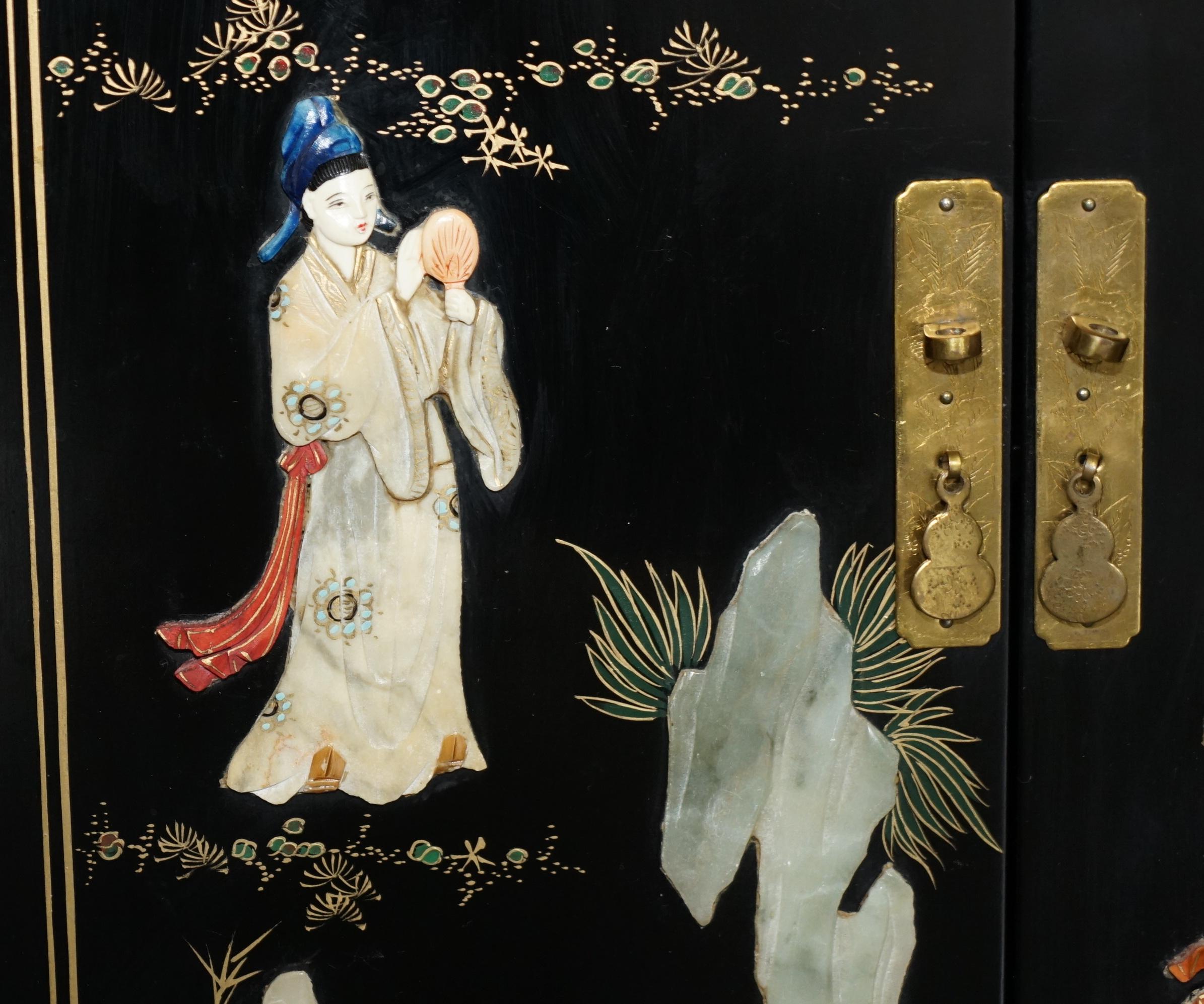 20th Century Stunning Vintage Chinese Chinoiserie Lacquer Side Cabinet with Hard Stone Finish