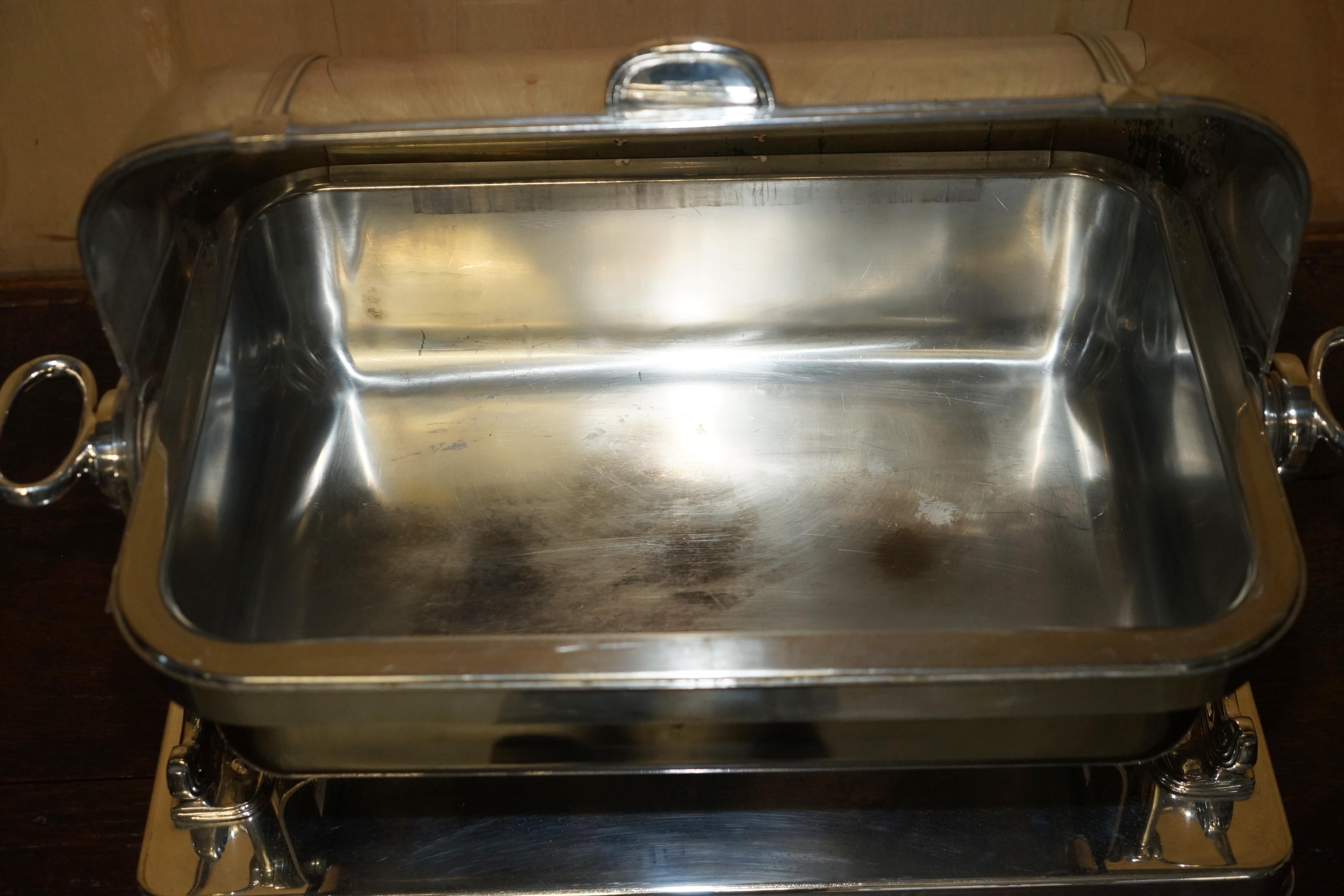 STUNNING VINTAGE CiRCA 1960 ITALIAN CHAFING DISH MEAT SERVER BY SABONET STAMPED For Sale 7