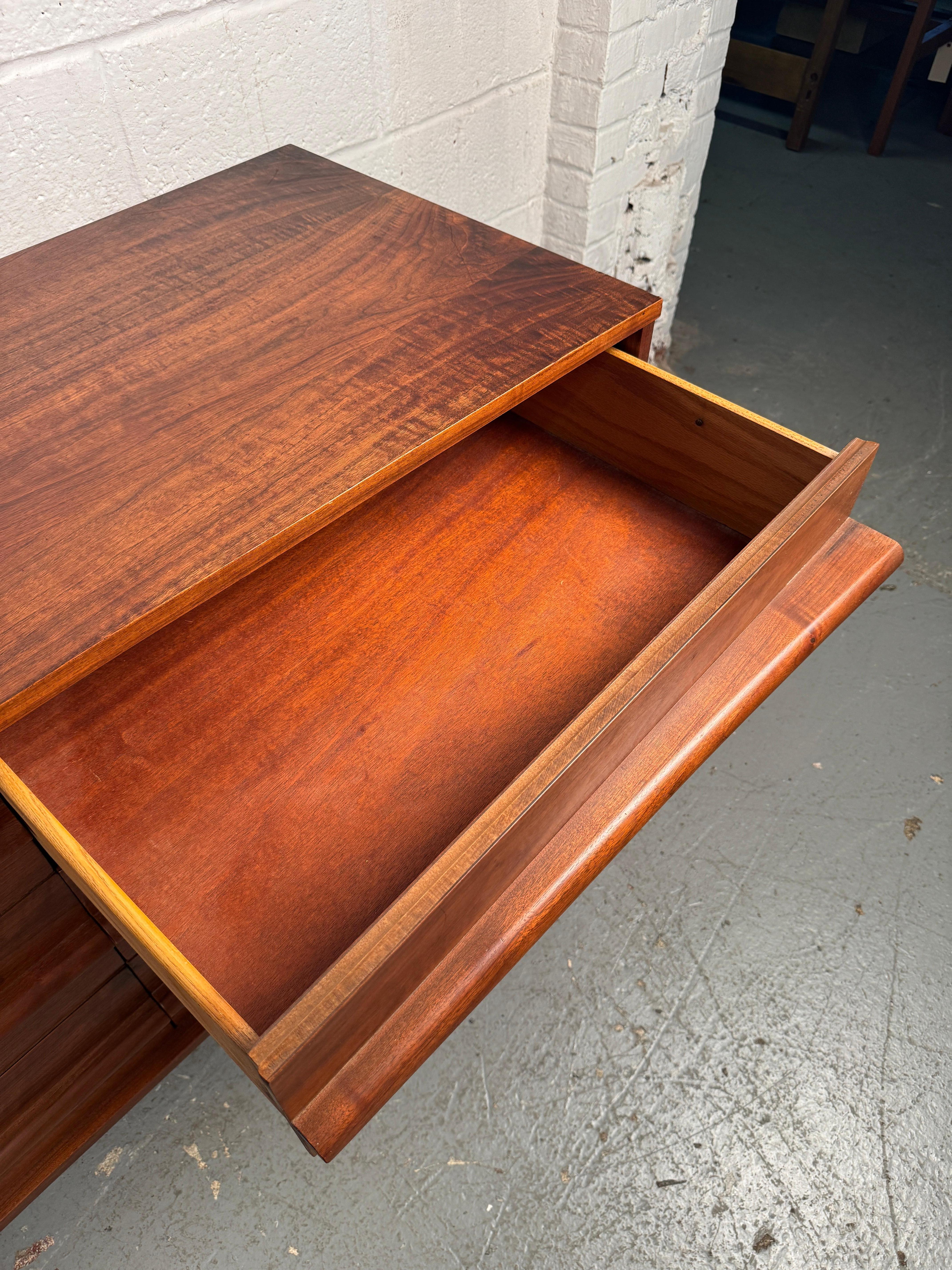 Stunning Vintage Curved Walnut Dresser by Young Manufacturing For Sale 8