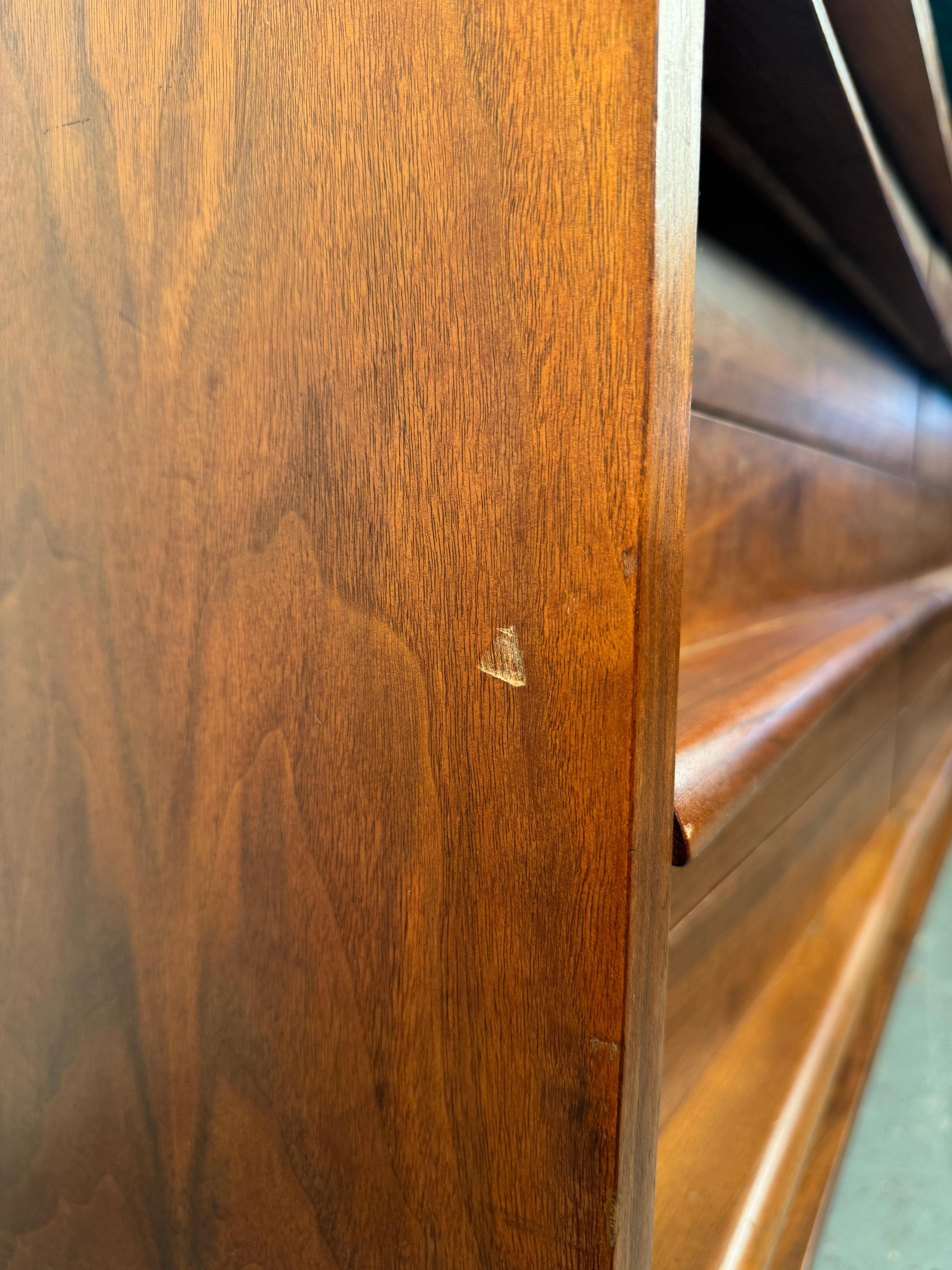 20th Century Stunning Vintage Curved Walnut Dresser by Young Manufacturing For Sale
