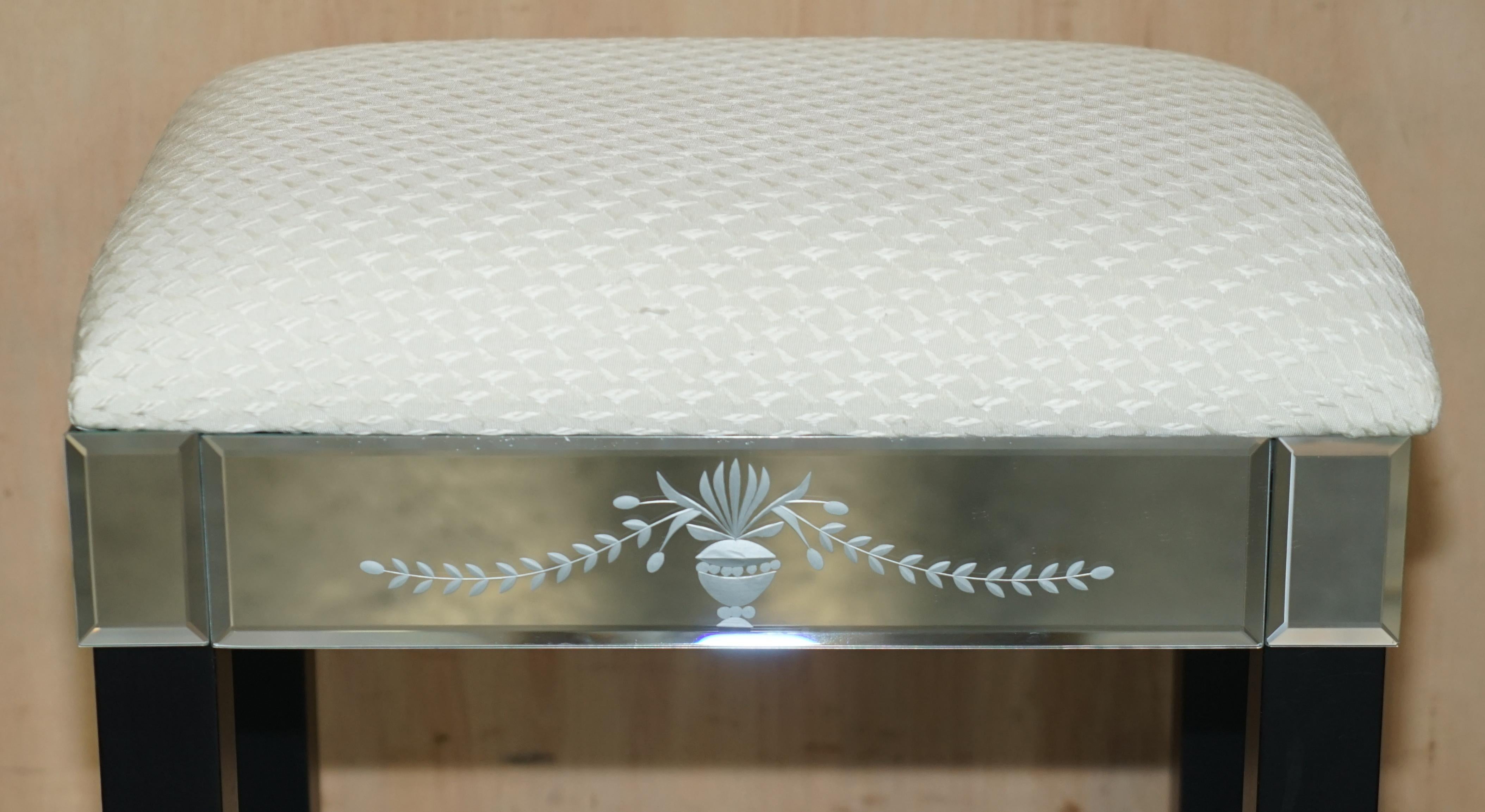 Mid-Century Modern Stunning Vintage Dressing Table Stool with Italian Venetian Etched Glass Panels For Sale