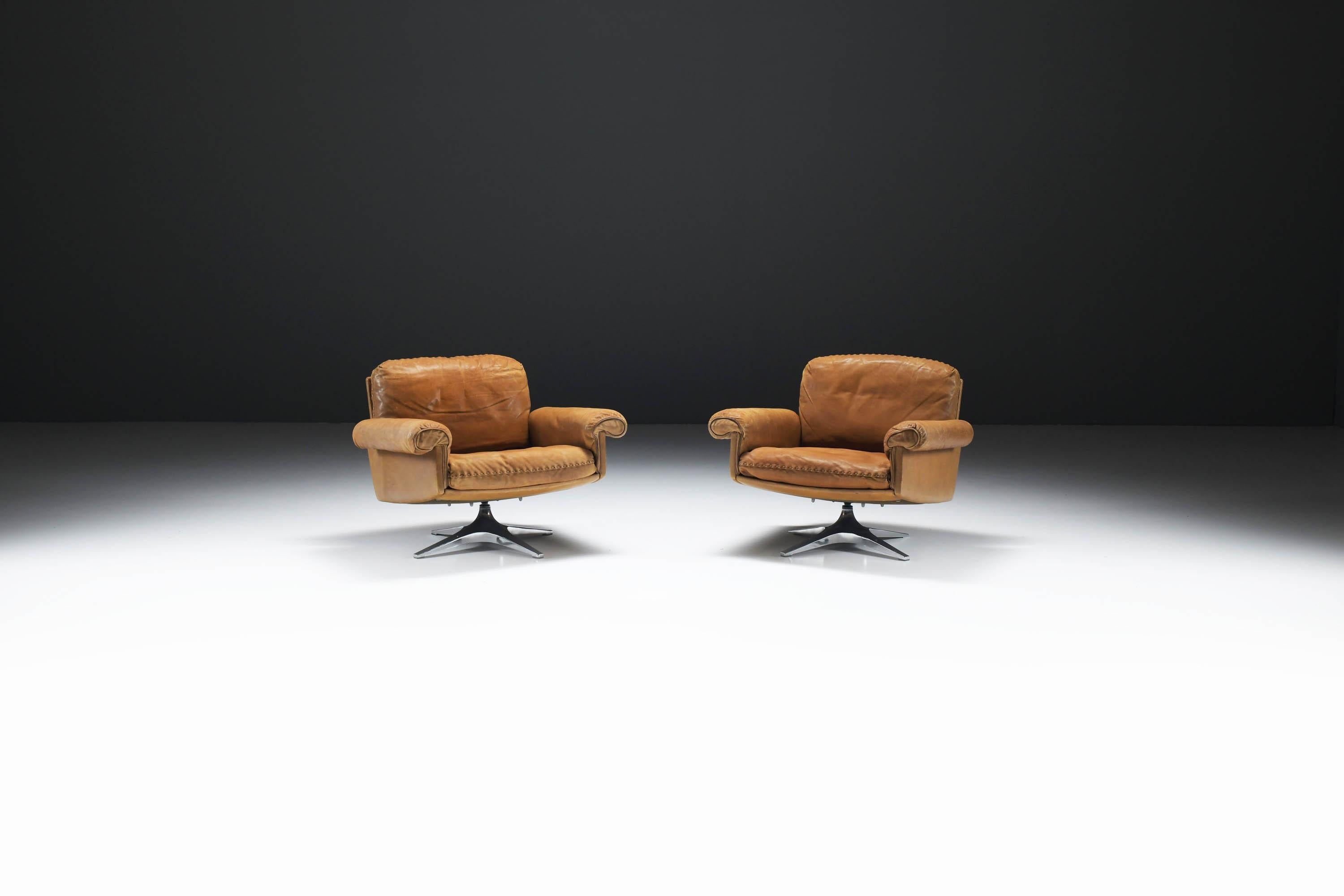 Mid-Century Modern Stunning vintage DS 31 lounge chairs in cognac leather by De Sede Team - De Sede For Sale