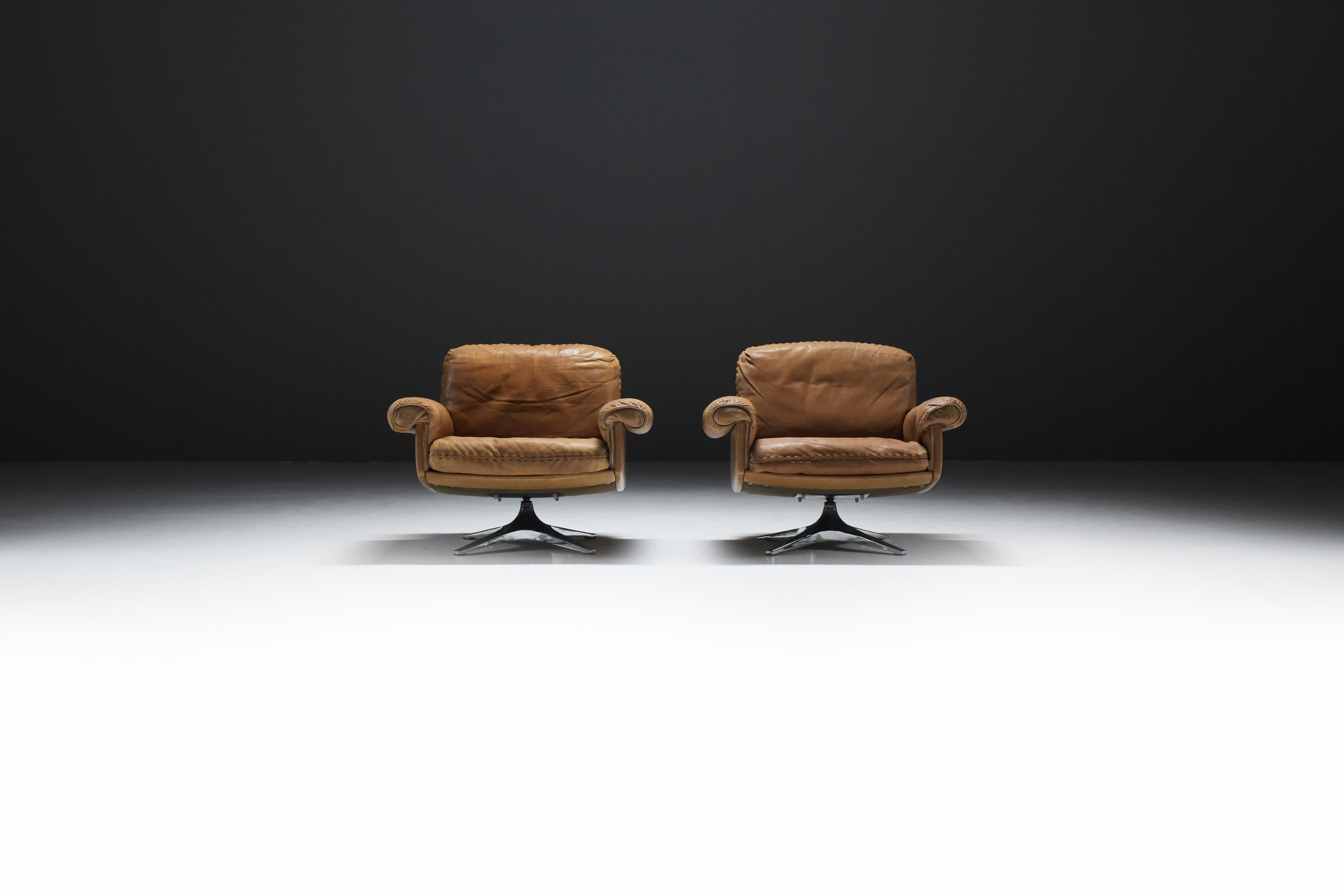 Swiss Stunning vintage DS 31 lounge chairs in cognac leather by De Sede Team - De Sede For Sale