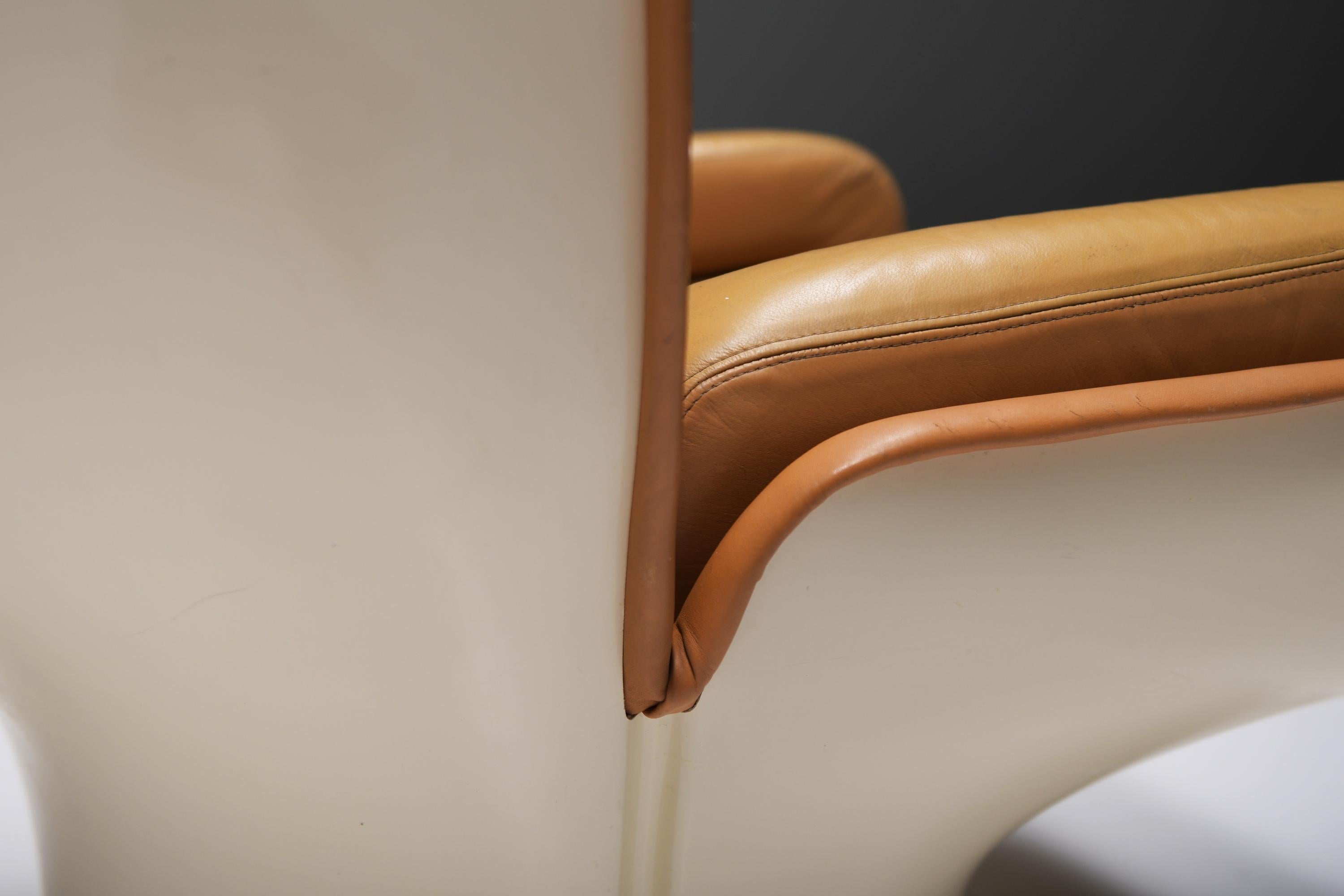 Stunning vintage ELDA chair by Joe Colombo for Comfort Italy 1963.  Signed! 7