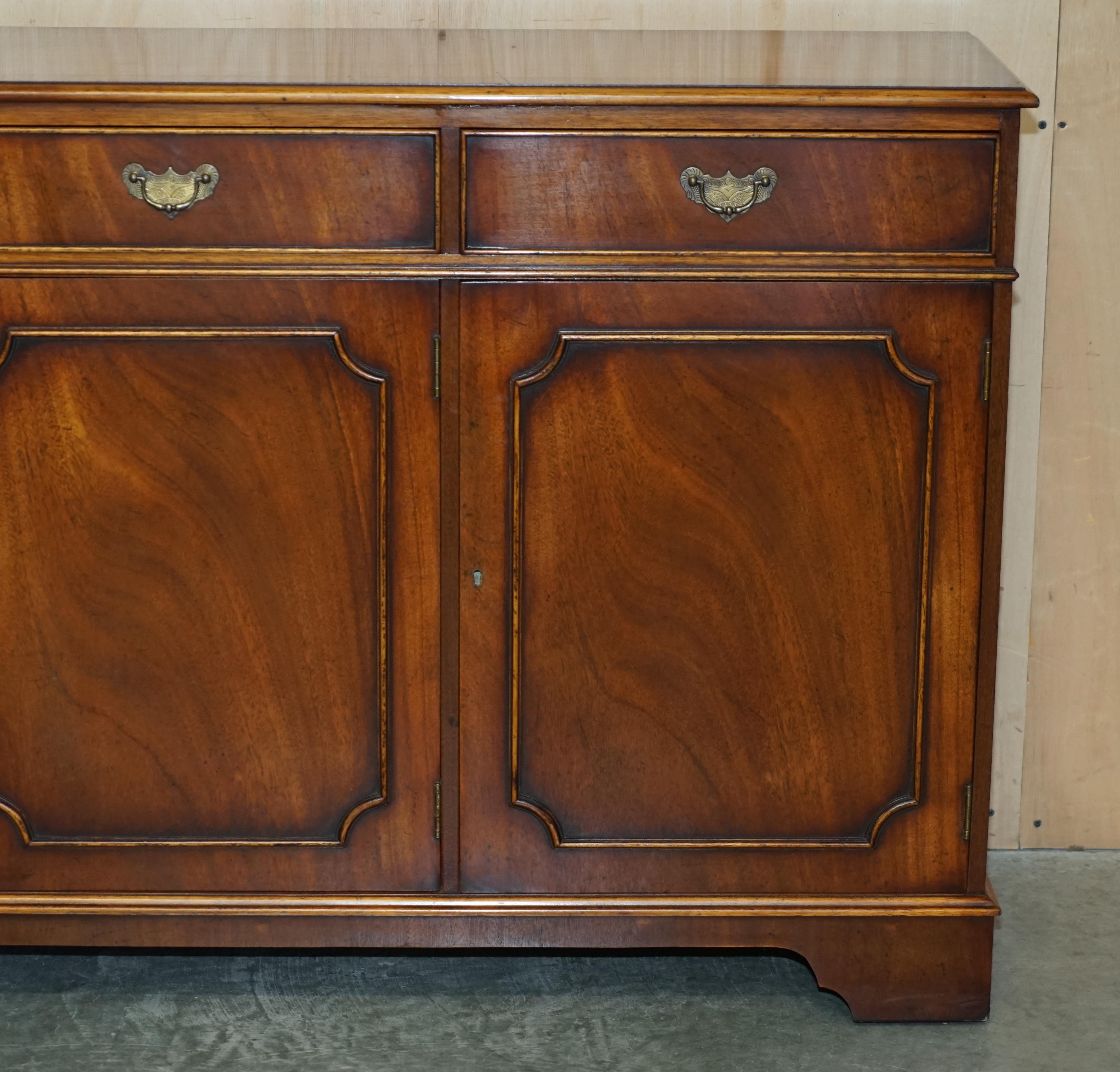English Stunning Vintage Flamed Hardwood Sideboard Bookcase with Three Large Drawers For Sale