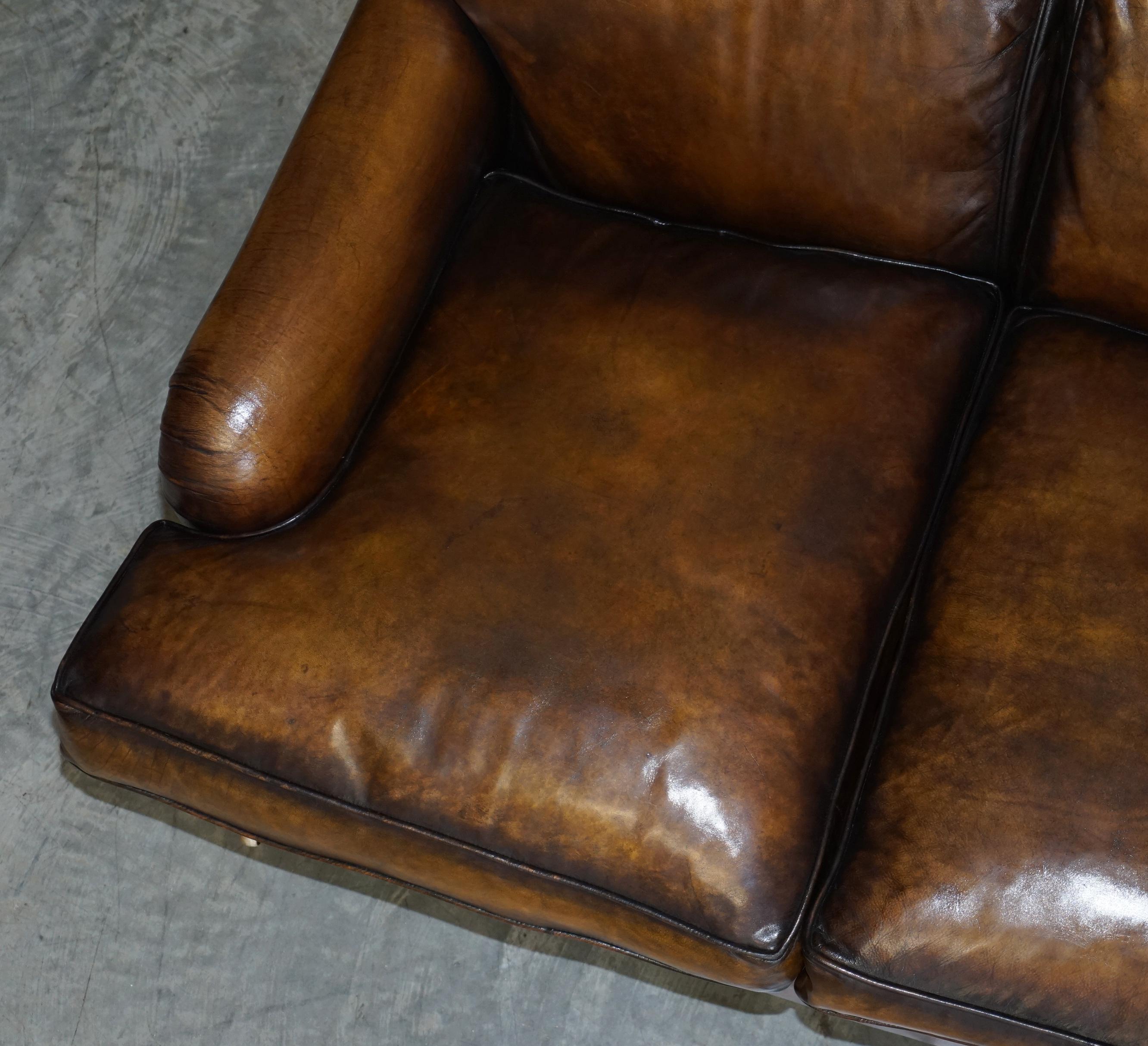 20th Century Stunning Vintage Fully Restored Hand Dyed Brown Leather Howards & Son Style Sofa For Sale