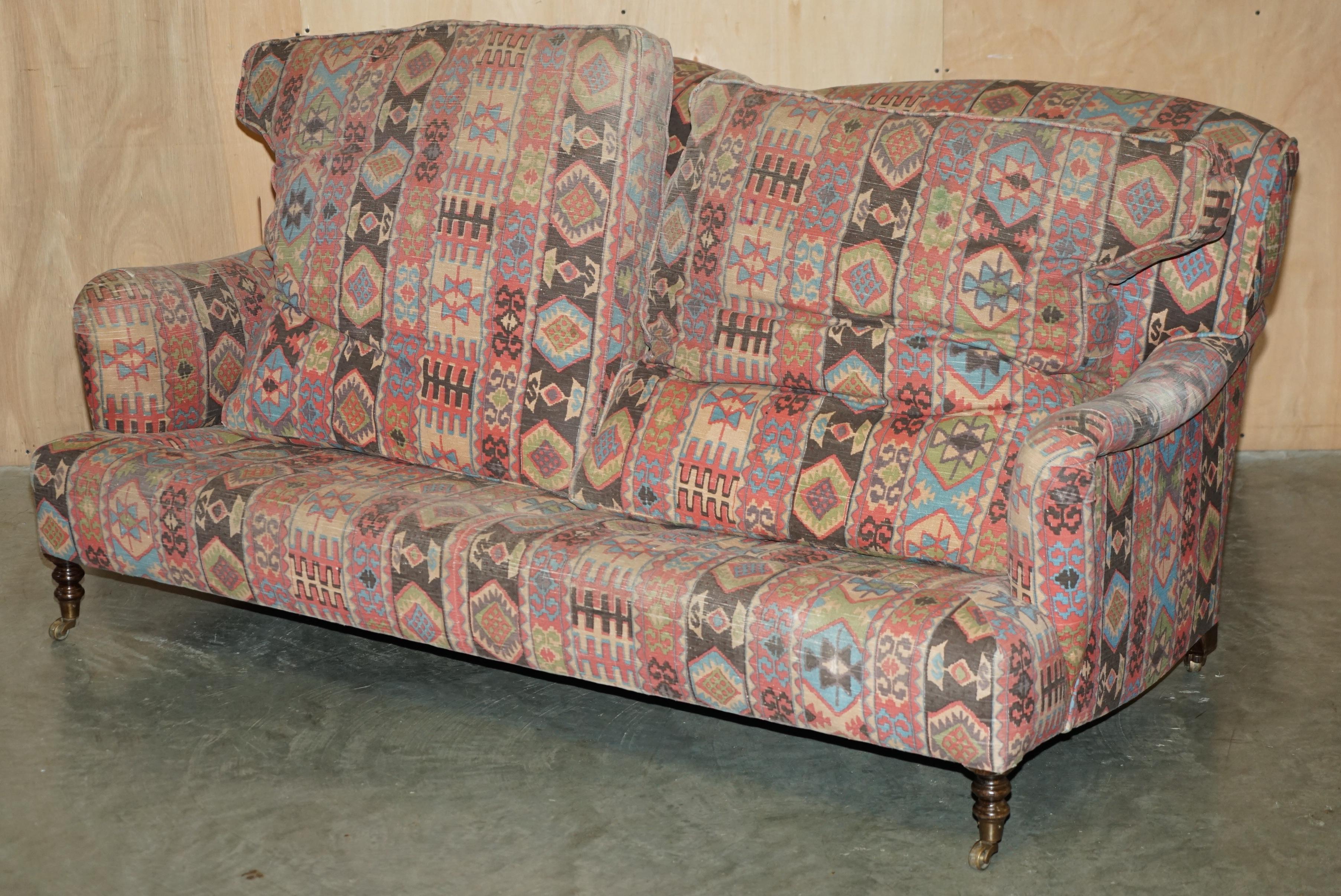 STUNNING ViNTAGE GEORGE SMITH MADE FOR LIBERTY'S LONDON KILIM THREE SEAT SOFA For Sale 8
