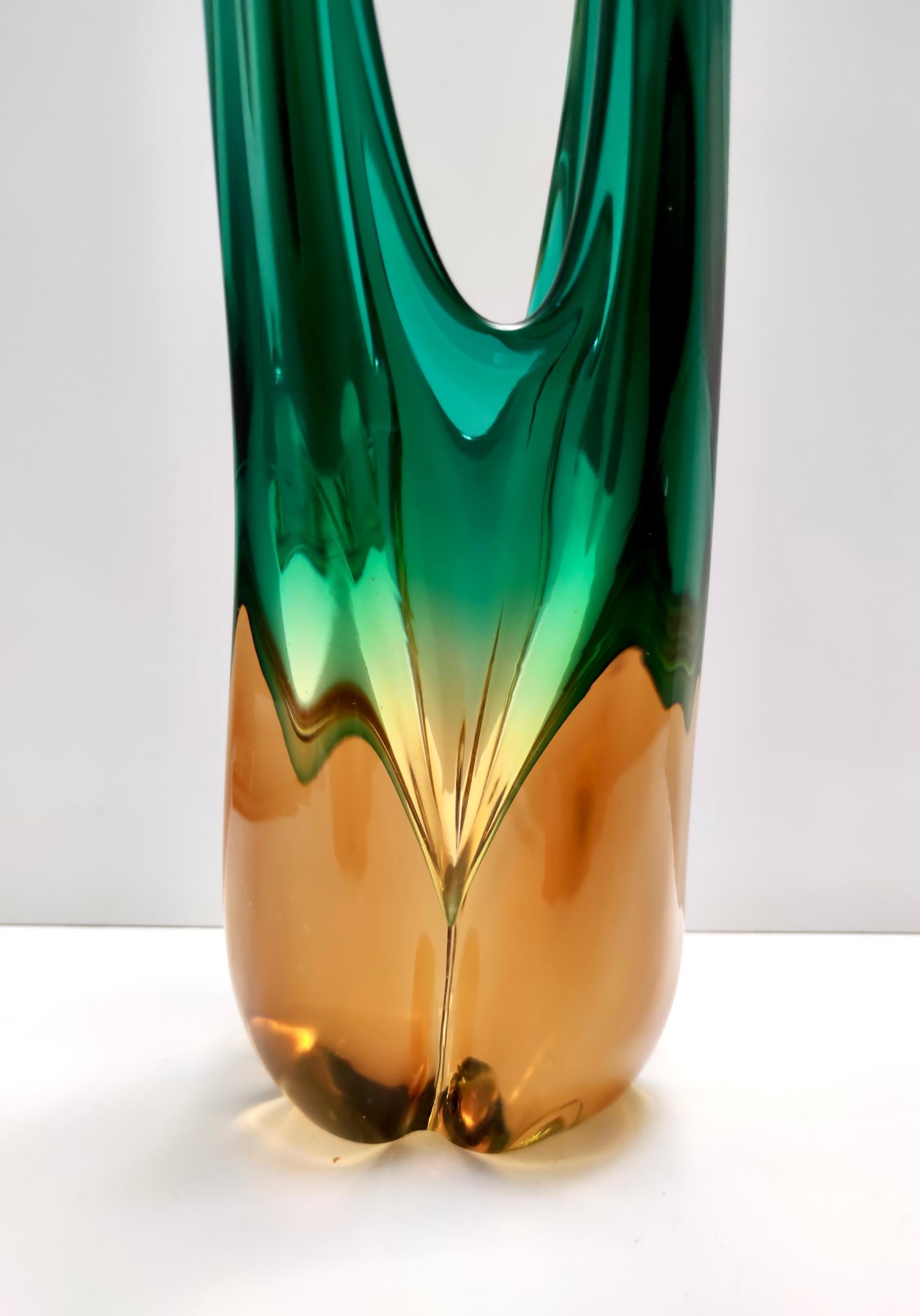 Stunning Vintage Green and Amber Murano Glass Centrepiece Vase, Italy For Sale 5