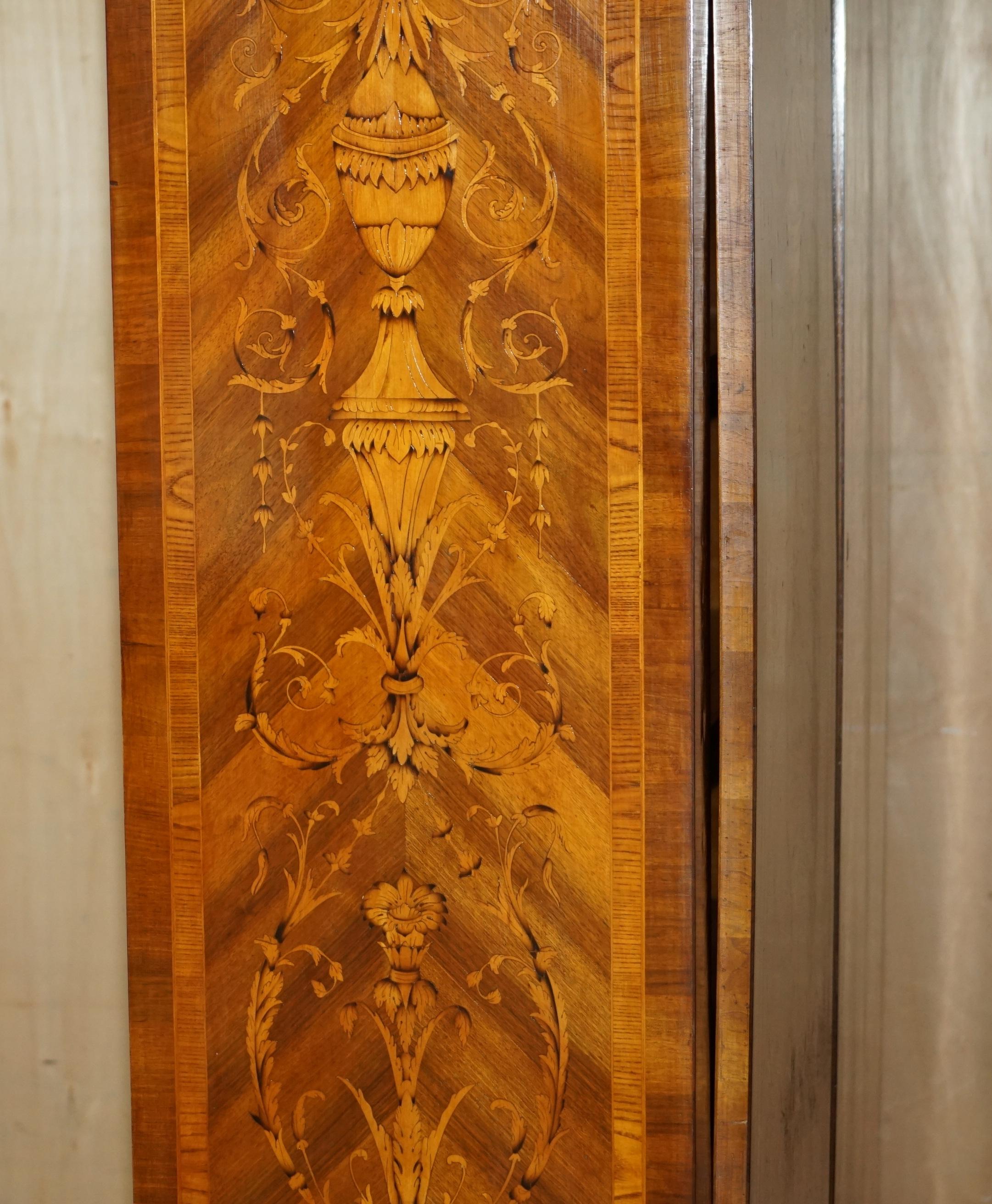 STUNNING ViNTAGE ITALIAN MARQUEtry INLAID WARDROBE ARMOIRE OR HALL CUPBOARD im Angebot 7