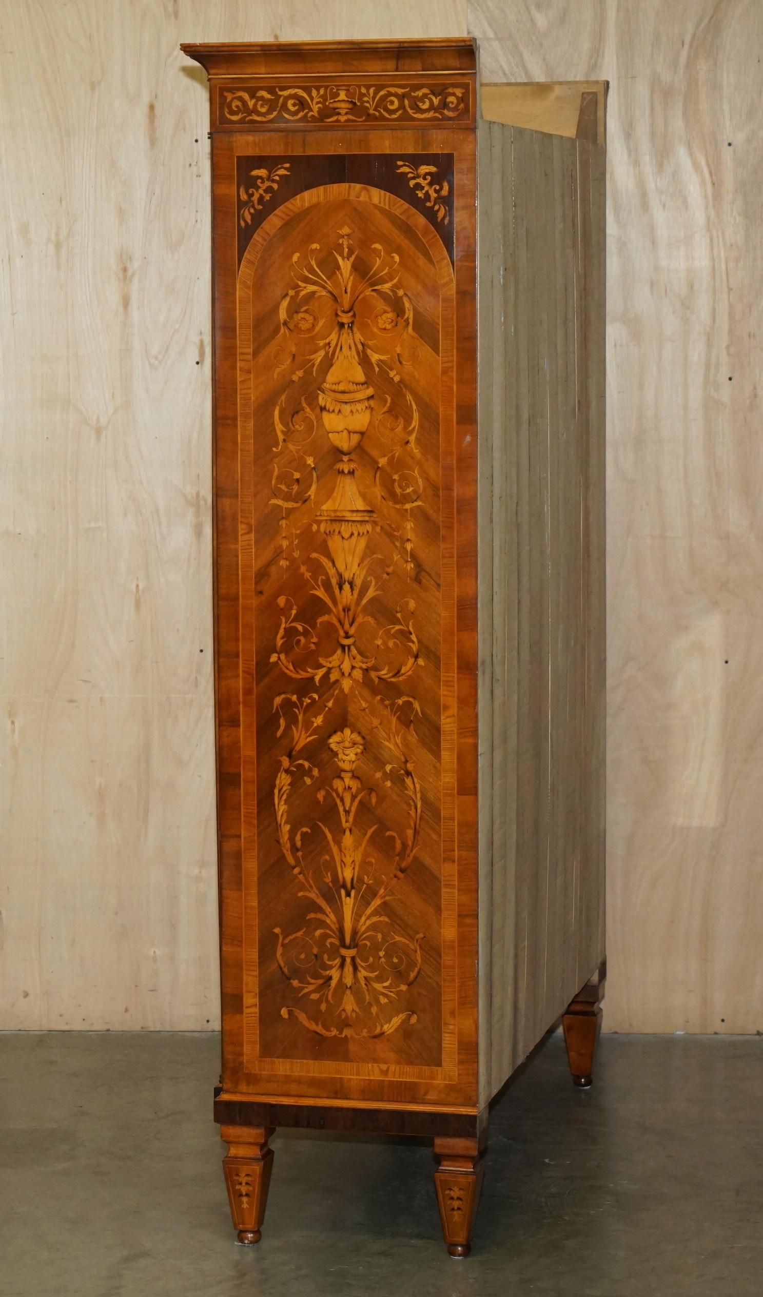 STUNNING ViNTAGE ITALIAN MARQUEtry INLAID WARDROBE ARMOIRE OR HALL CUPBOARD im Angebot 9
