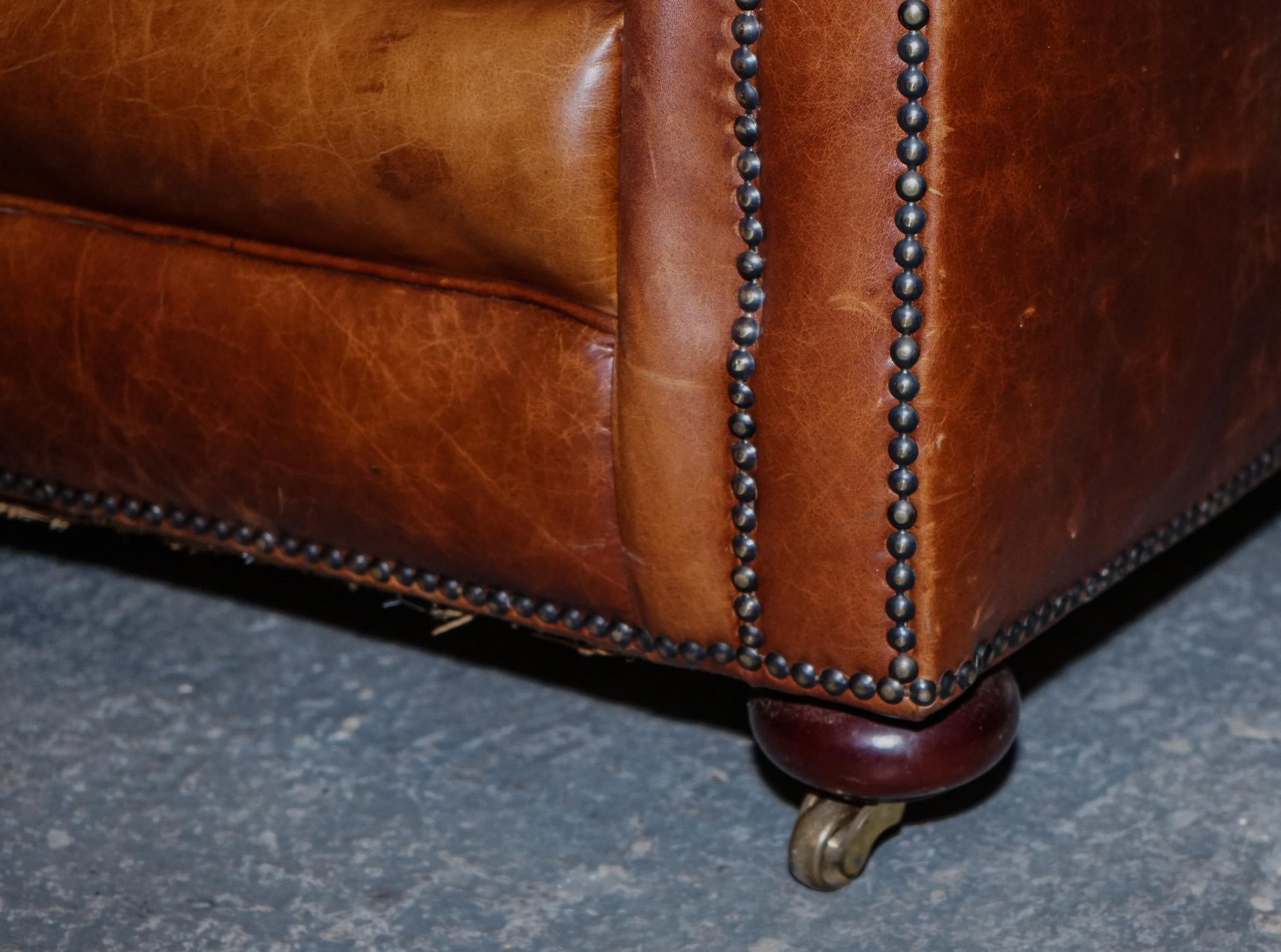 STUNNING ViNTAGE LAURA ASHLEY BROWN HUMP BACK TWO SEATER SOFA For Sale 7