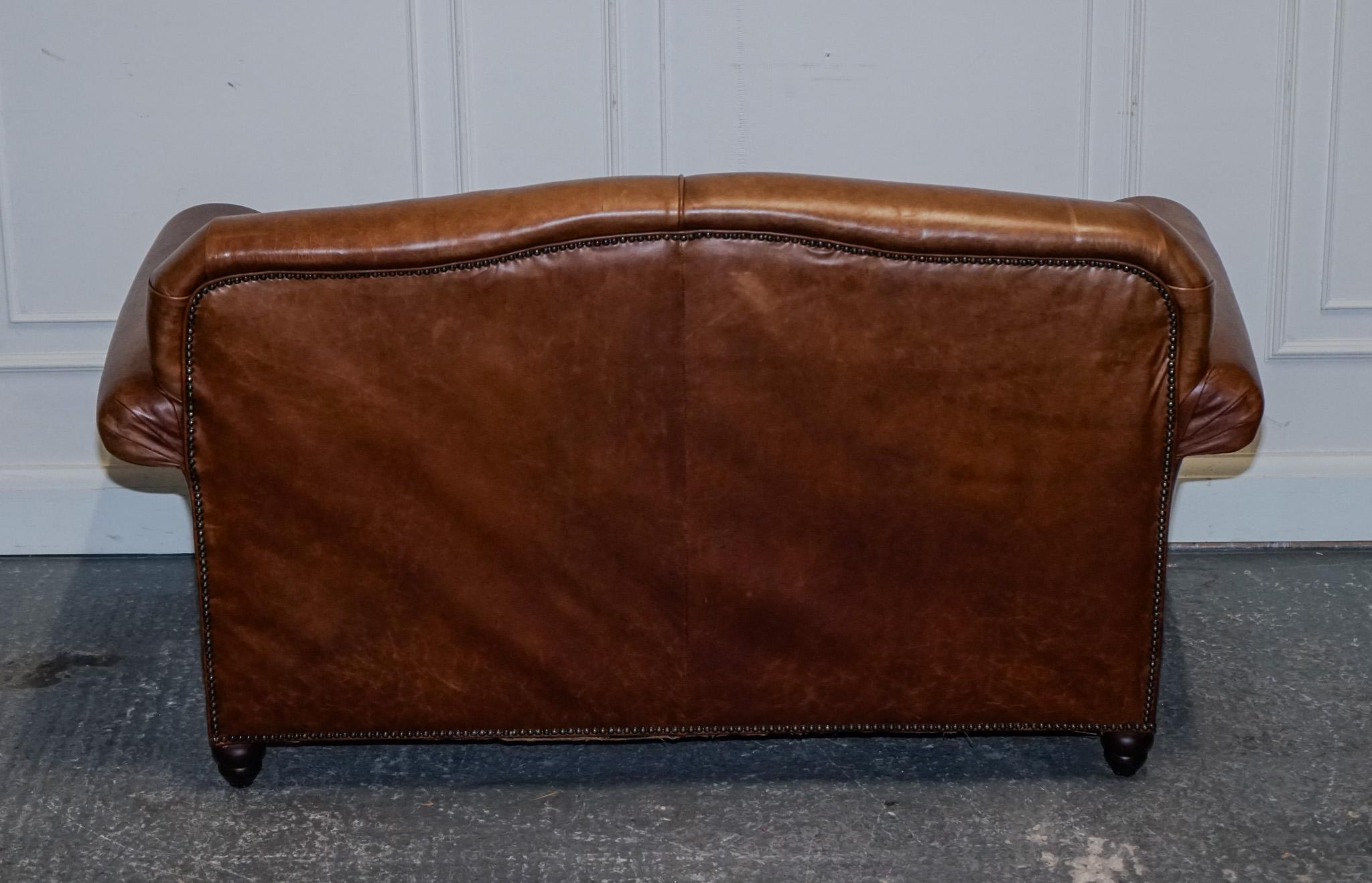 STUNNING ViNTAGE LAURA ASHLEY BROWN HUMP BACK TWO SEATER SOFA For Sale 10