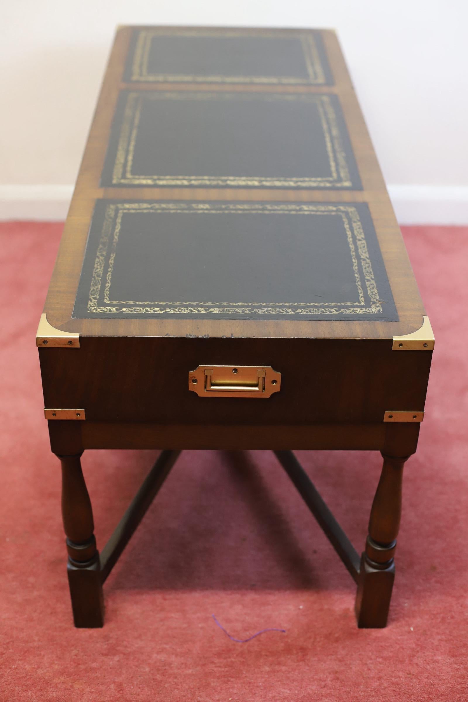 Stunning Vintage Mahogany& Brass Military Campaign Coffee Table  For Sale 7