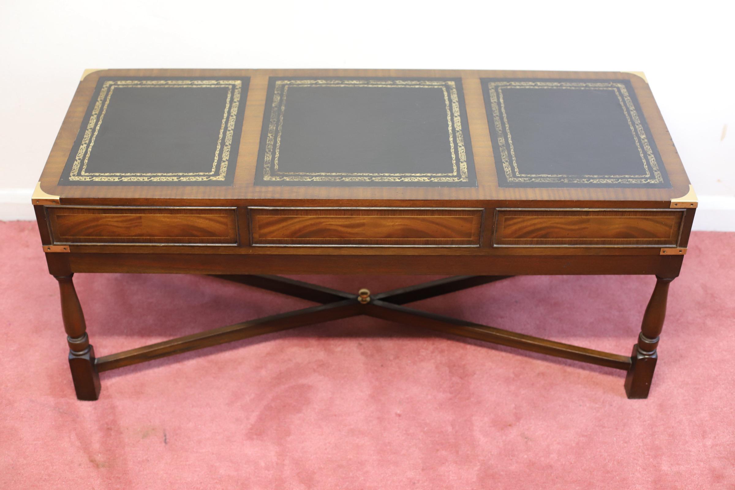 Stunning Vintage Mahogany& Brass Military Campaign Coffee Table  For Sale 10