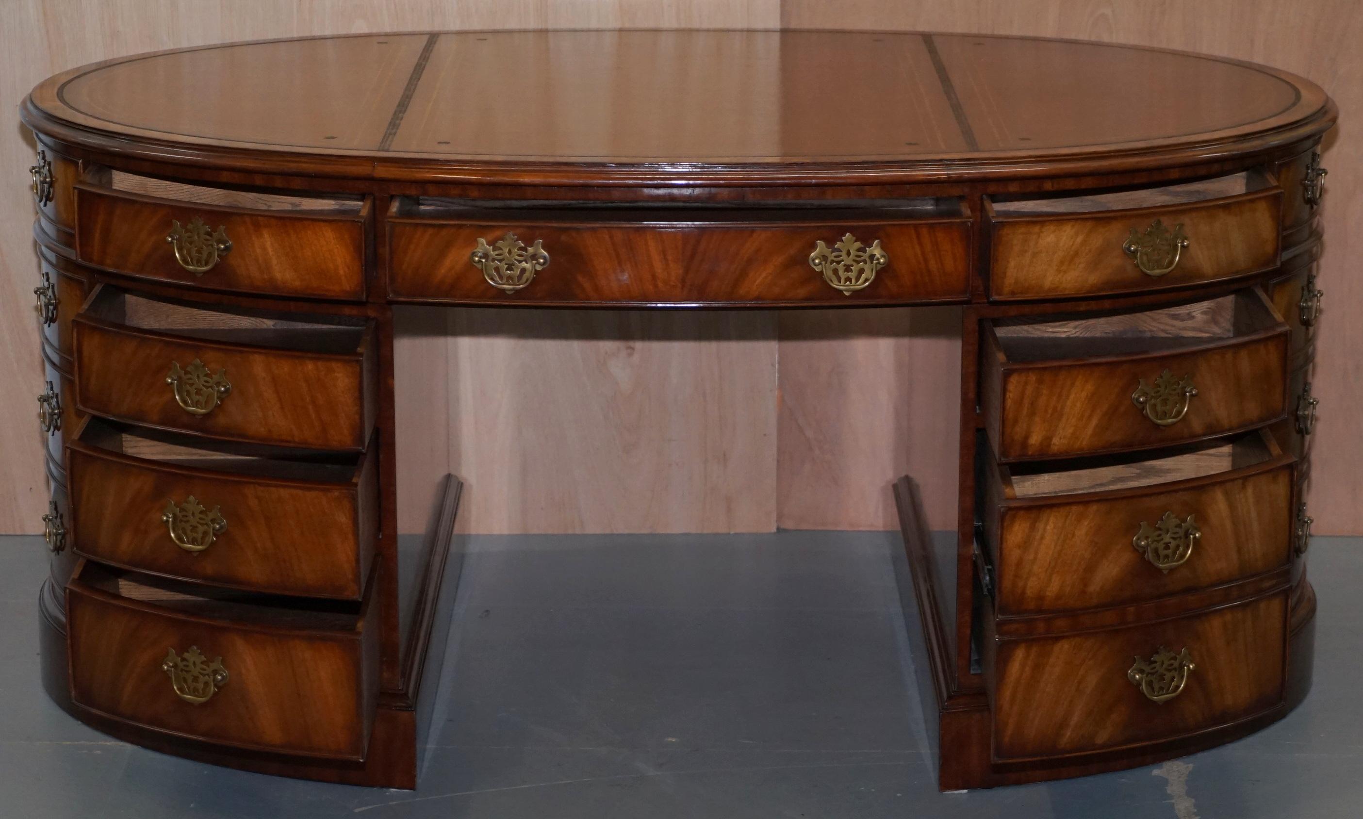 Atemberaubende Vintage Mahagoni Oval Twin Pedestal Partner Schreibtisch Schubladen All Round 10