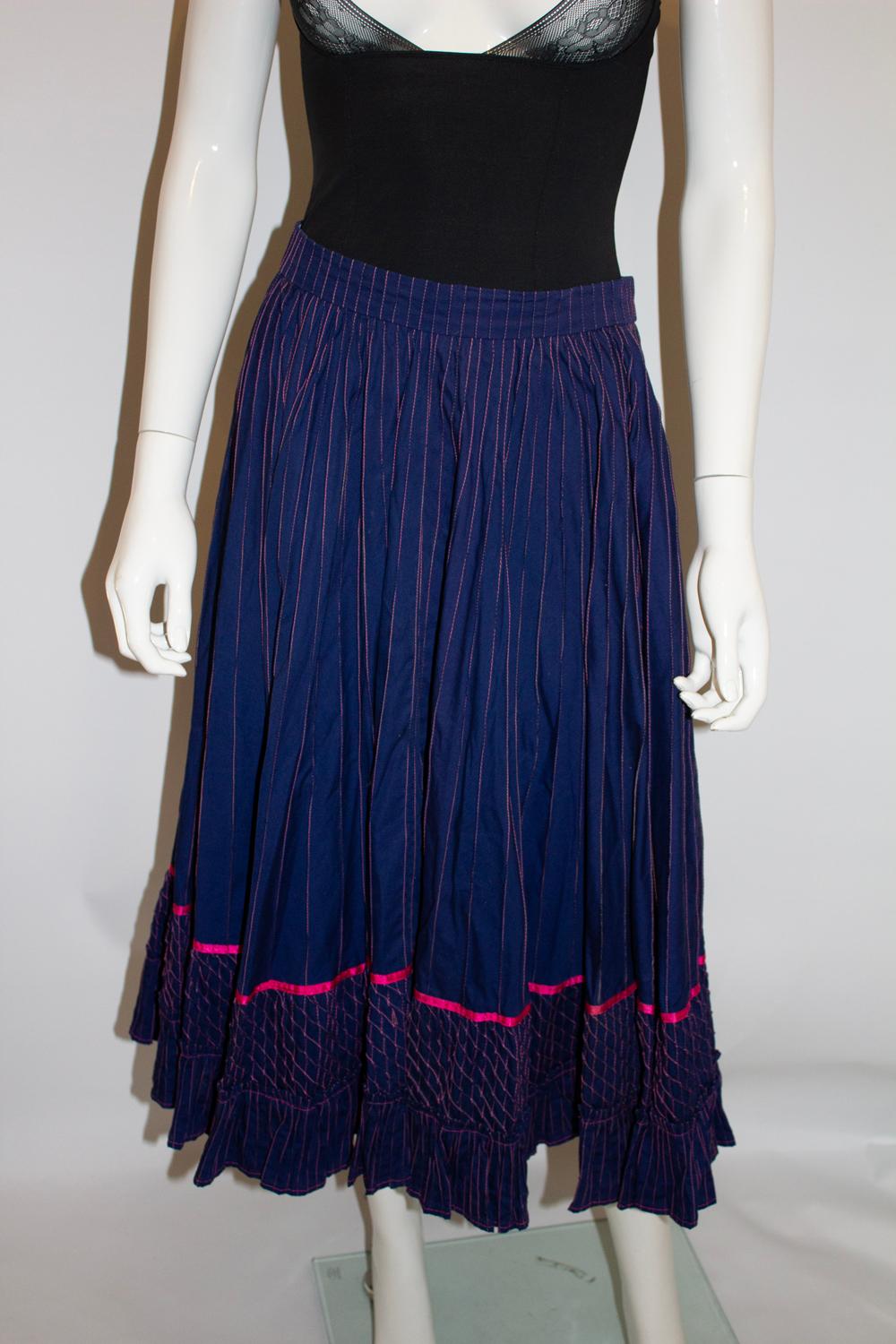 Superbe jupe vintage en coton bleu de Mexicana Pour femmes en vente