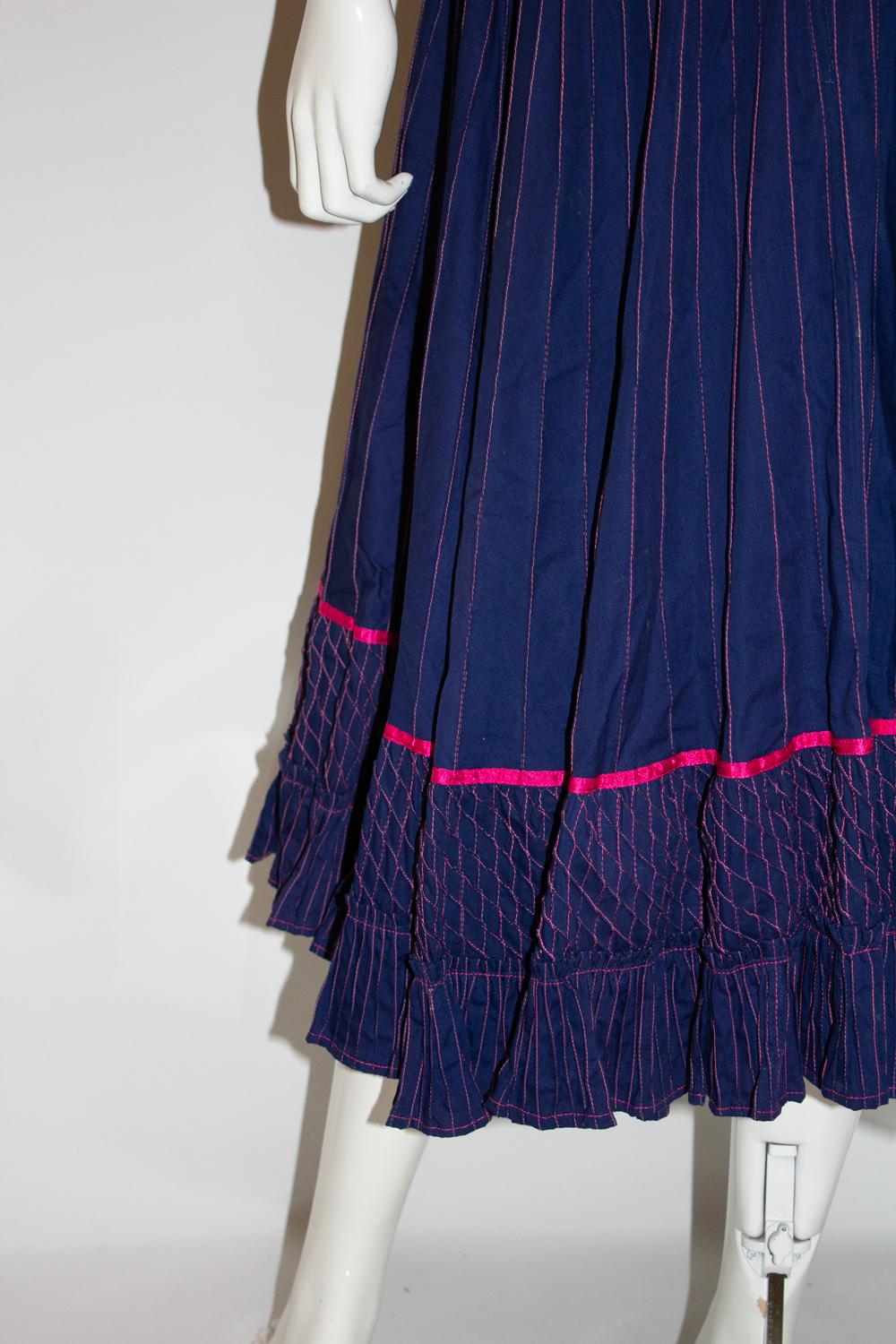 Superbe jupe vintage en coton bleu de Mexicana en vente 3