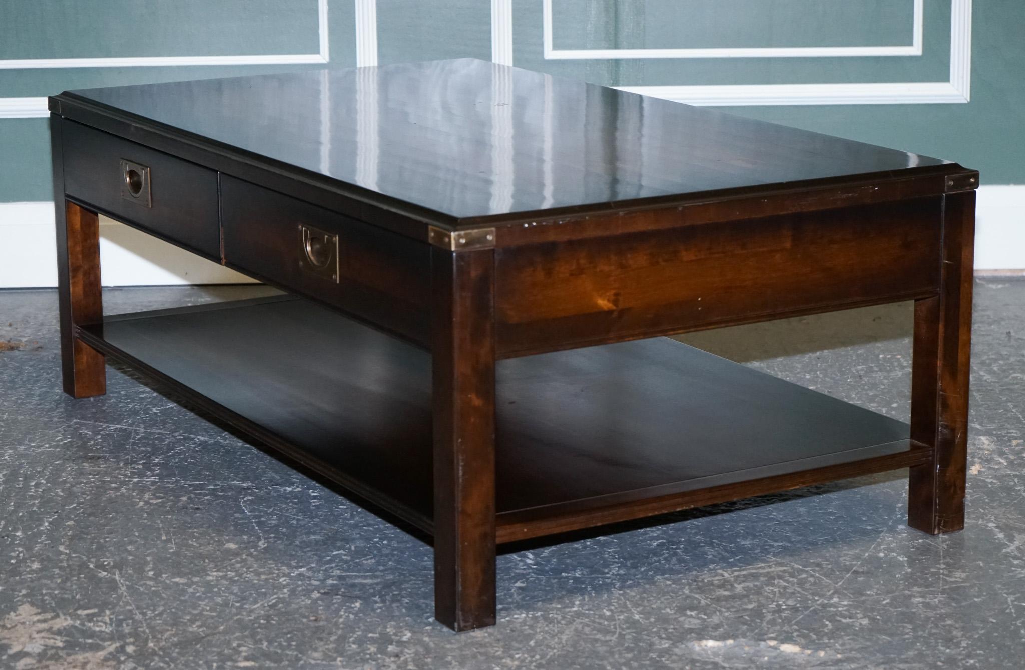 STUNNING VINTAGE MILITAGE CAMPAiGN BRASS-COFFEE-TABLE im Angebot 4