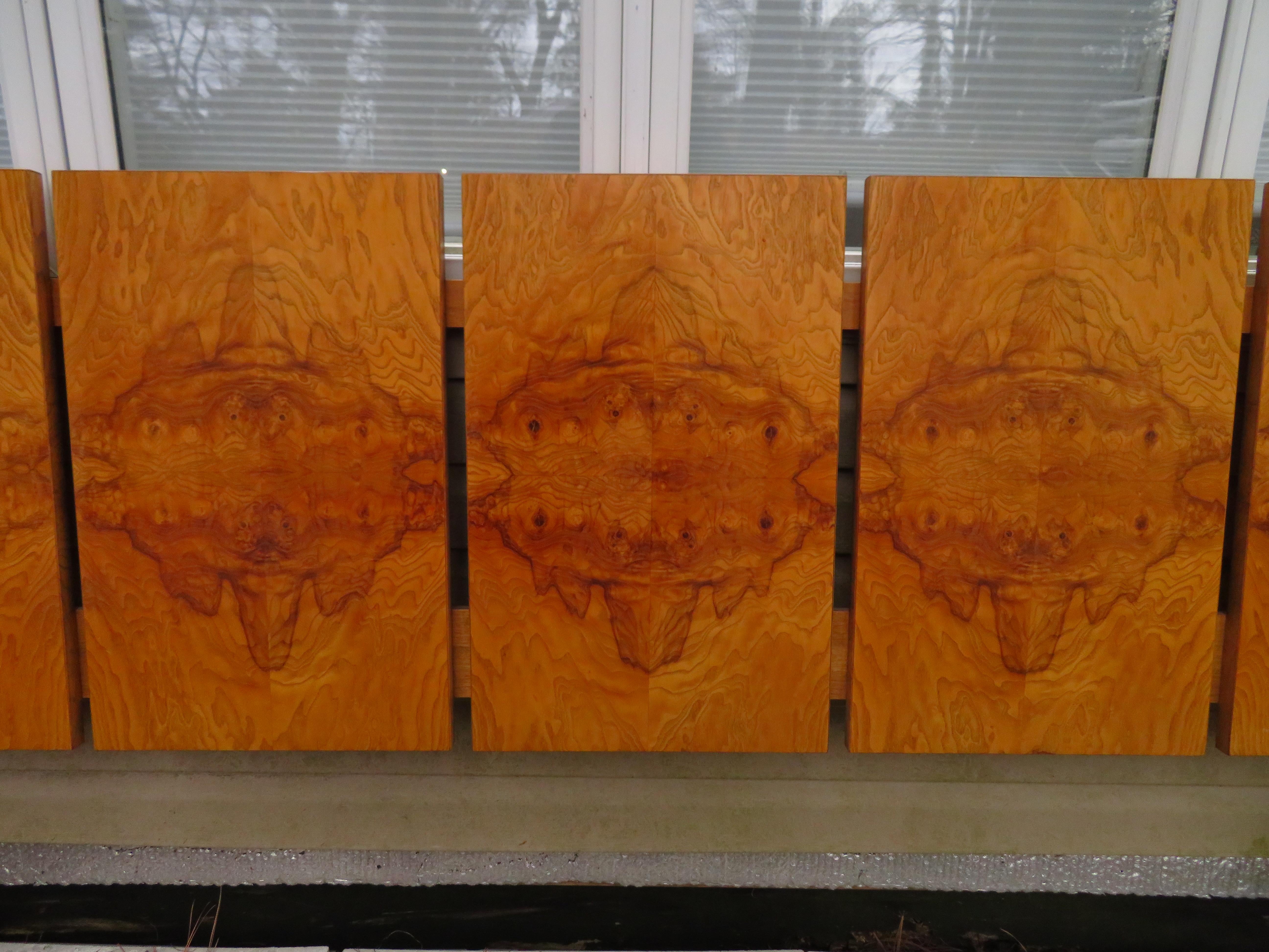 Stunning vintage Milo Baughman burl wood headboard-king size. Headboard consists of 5 beautiful individual panels all with a gorgeous warm honey patina. This piece was made by the Lane Furniture company.
