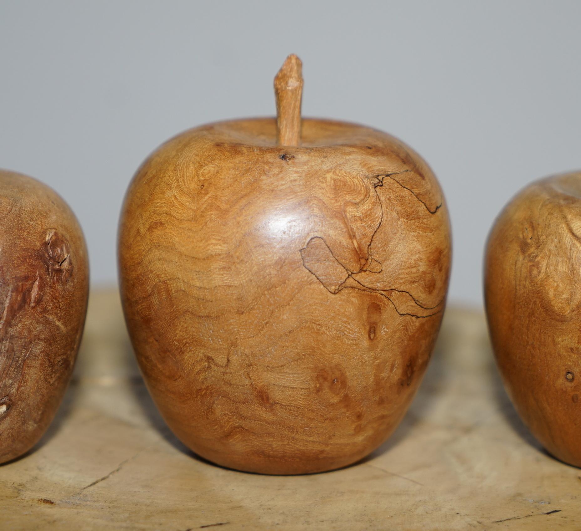 Stunning Vintage Natural Burr Elm & Walnut Fruit Bowl & Apples & Pears Fruit For Sale 10