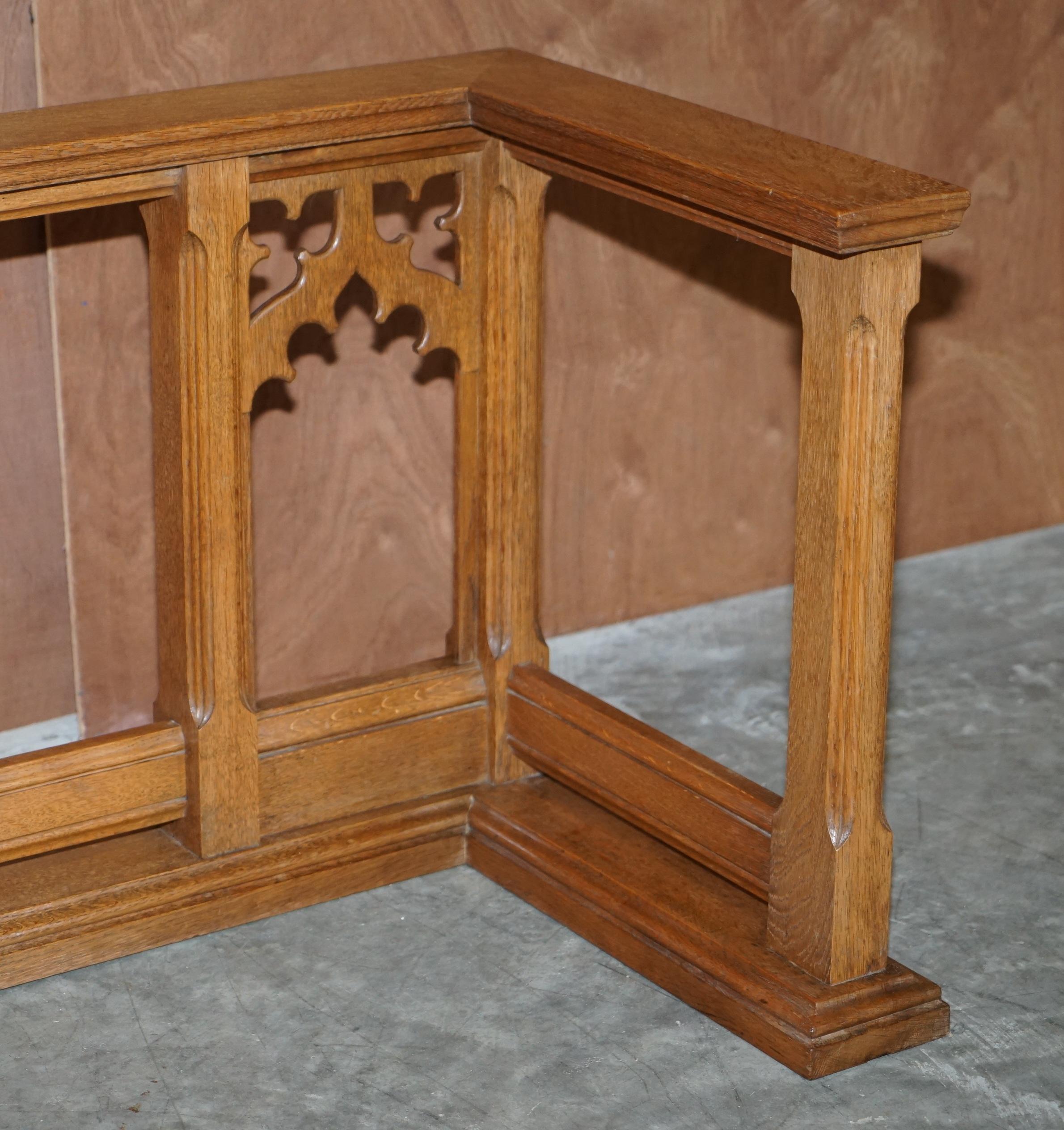 Stunning Vintage Oak Pugin Style Gothic Church Altar Rail Ideal as Club Fender 11