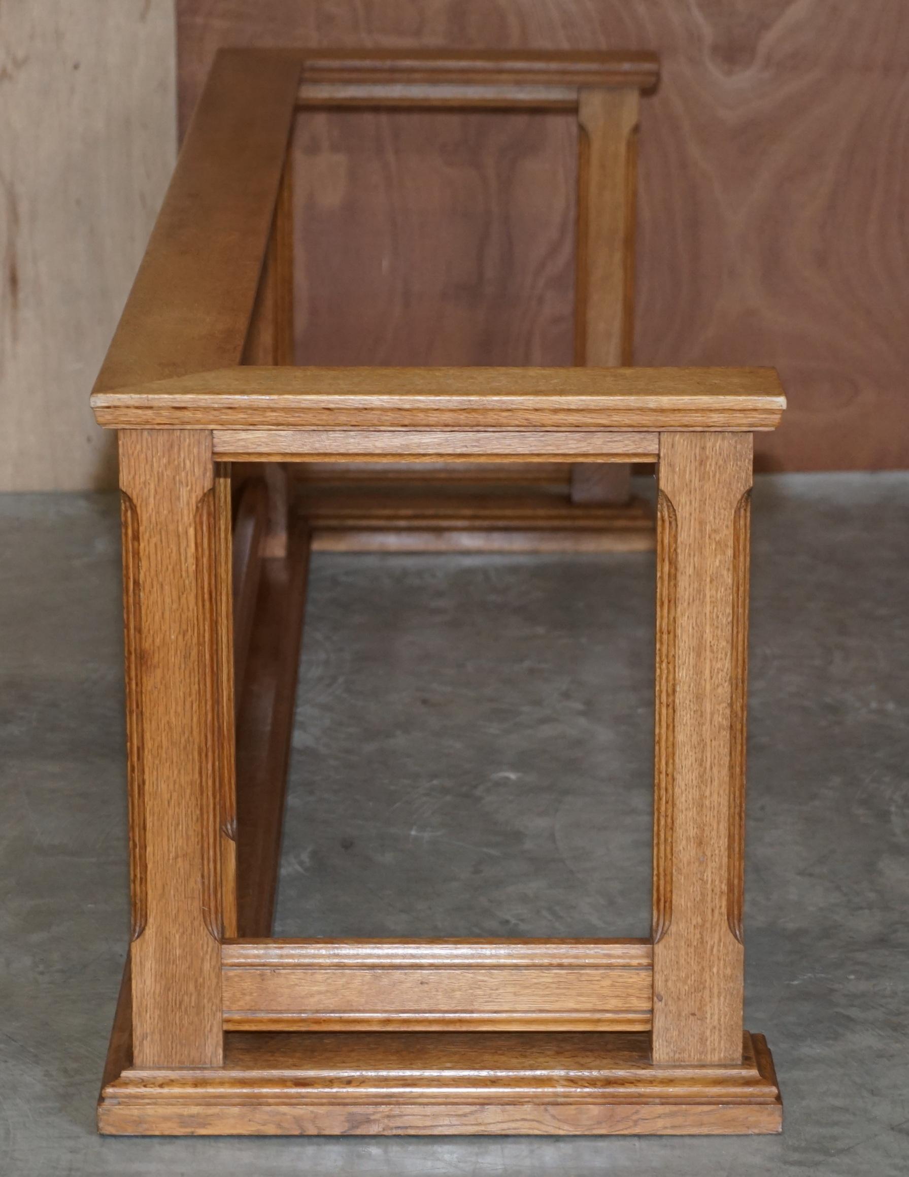 Stunning Vintage Oak Pugin Style Gothic Church Altar Rail Ideal as Club Fender 11