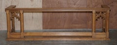 Stunning Vintage Oak Pugin Style Gothic Church Altar Rail Ideal as Club Fender