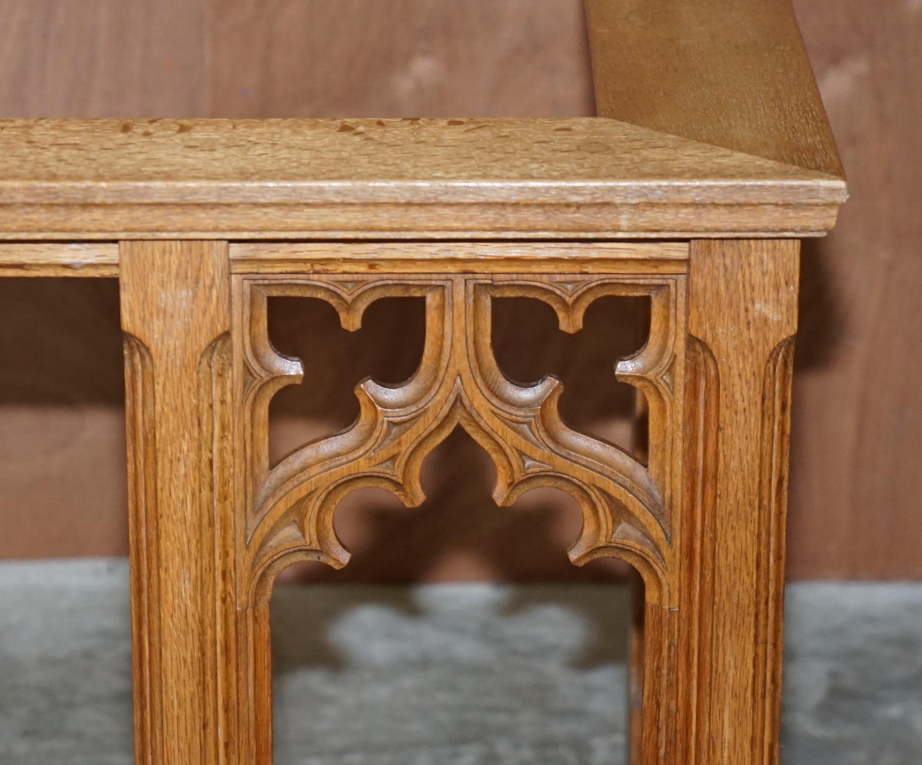 Stunning Vintage Oak Pugin Style Gothic Church Altar Rail Ideal as Club Fender 1
