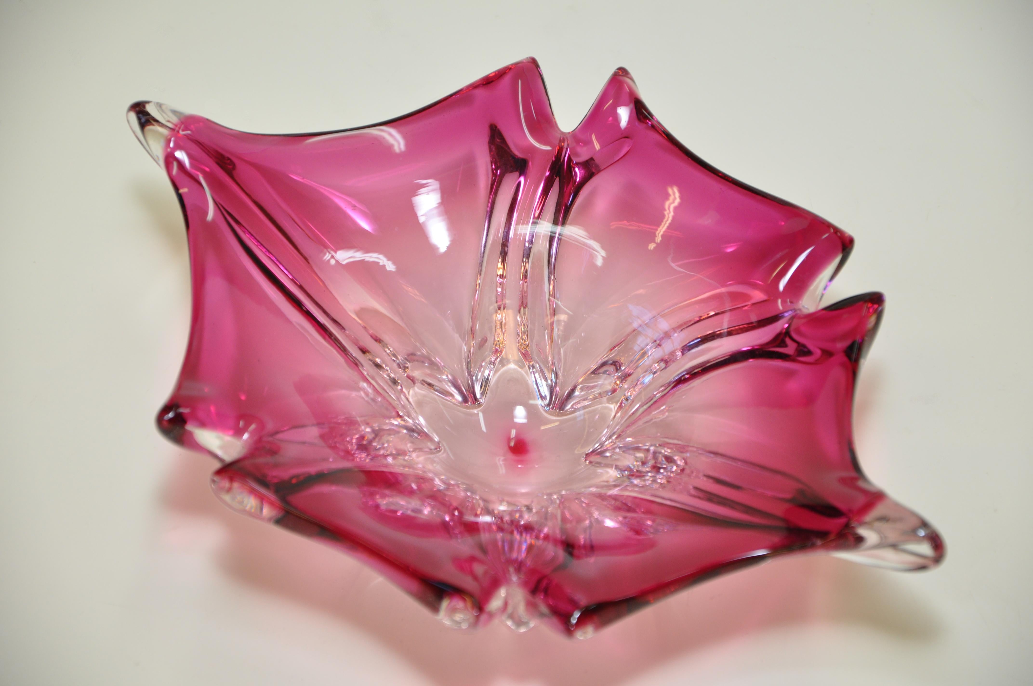Modern Stunning Vintage Pink Art Glass Bowl Italian Murano For Sale