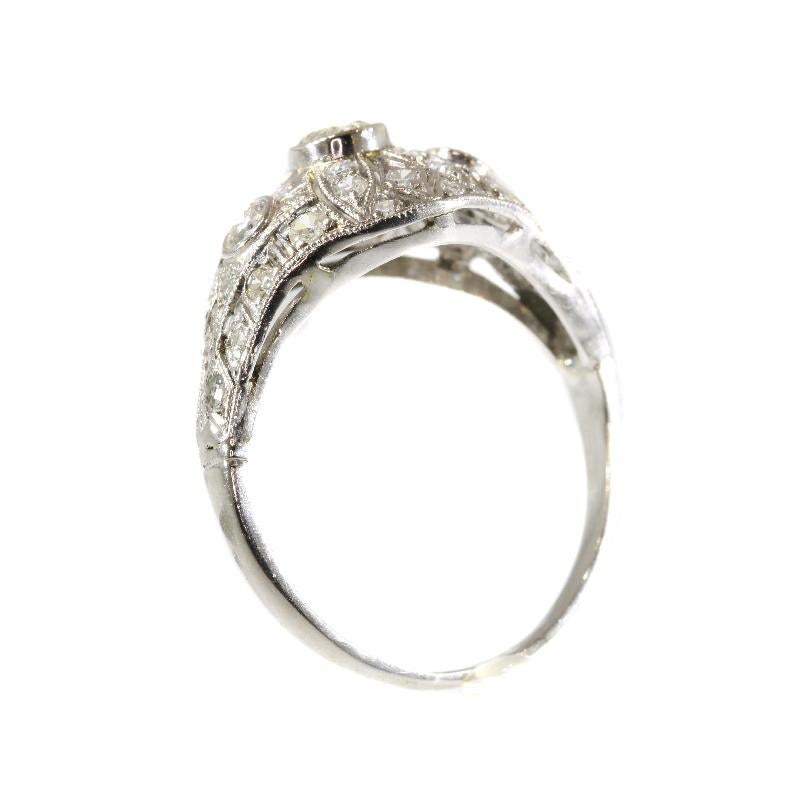 Stunning Vintage Platinum 1.74 Carat Diamond Engagement Ring Slightly Domed For Sale 1