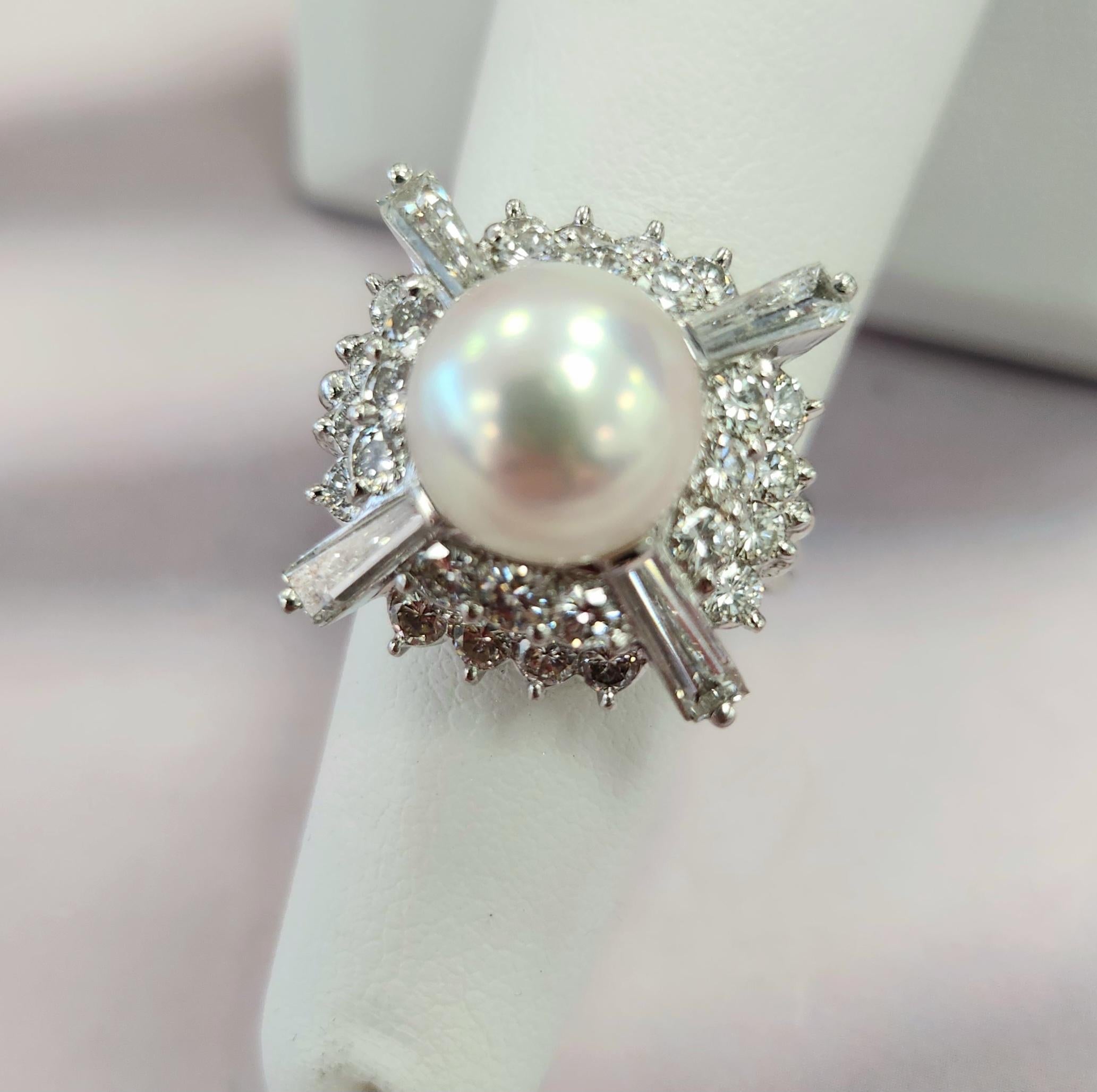Atemberaubender Vintage Platin-Cocktailring mit 2,25 Karat Diamant und Perle - Größe 6 im Zustand „Hervorragend“ in Los Angeles, CA